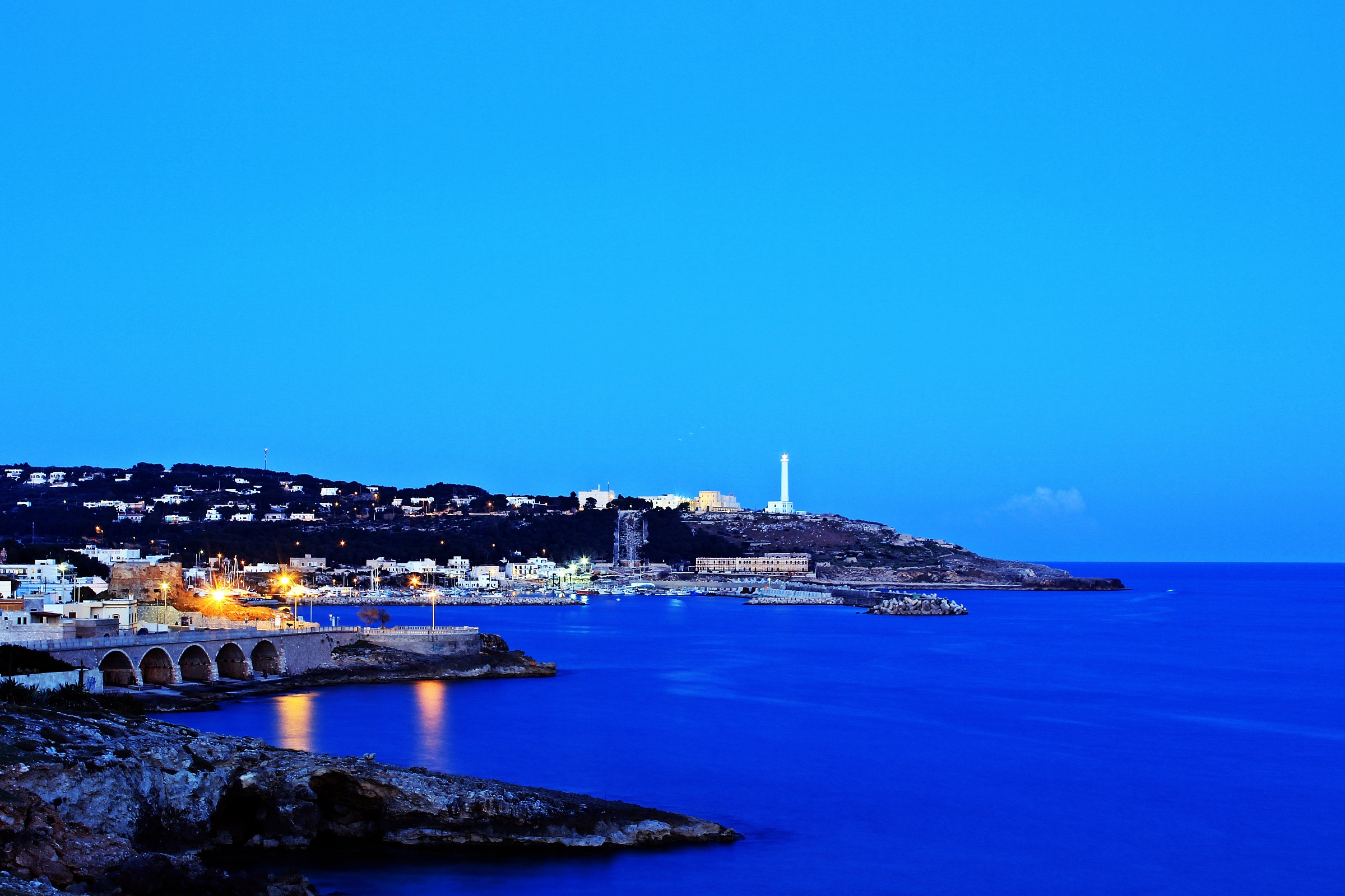 Blue hour Leuca