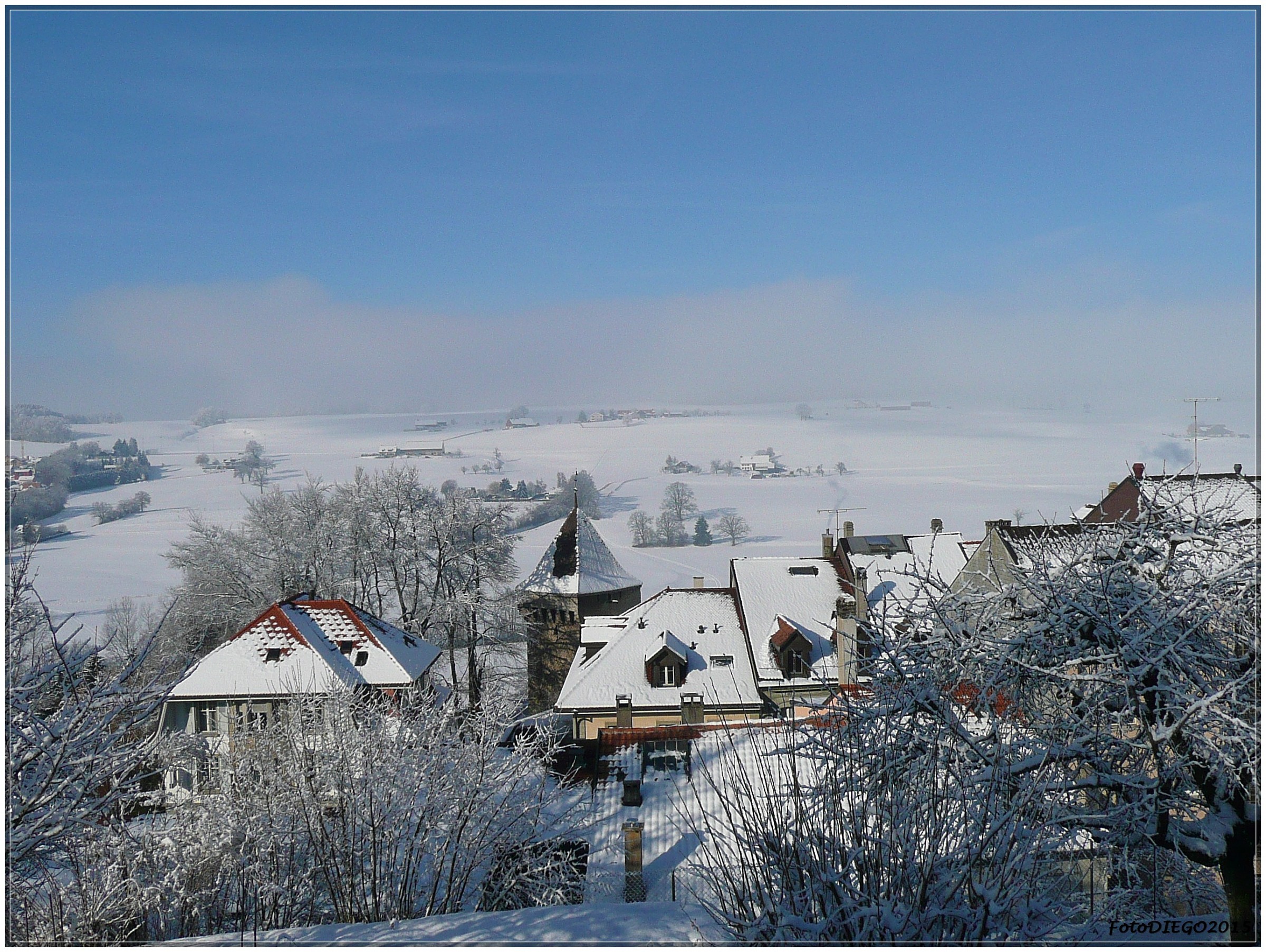 Romont, snowy field