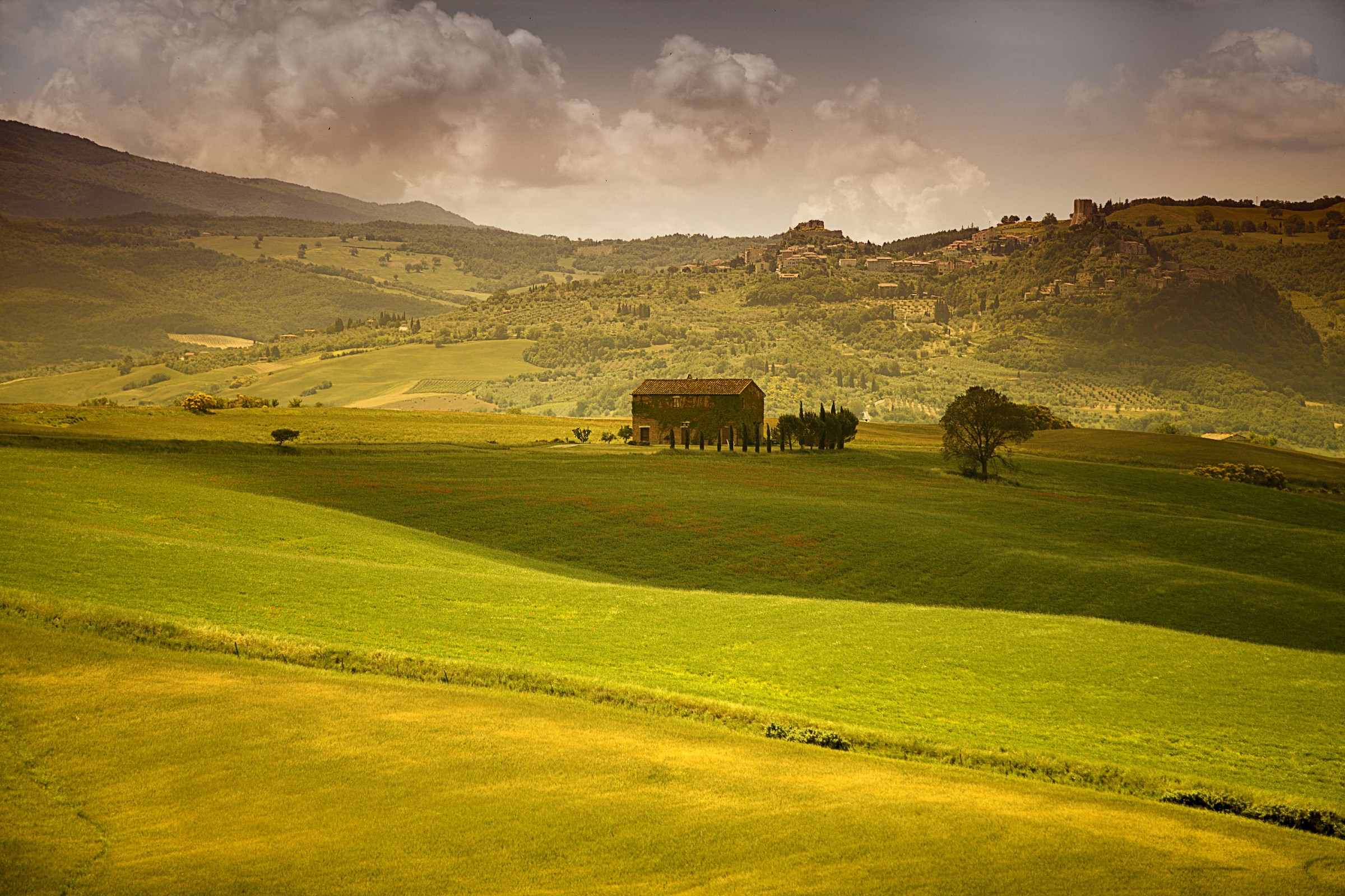 Tuscan moments