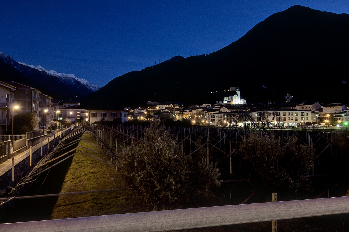 l'ora blu di Ala(TN).