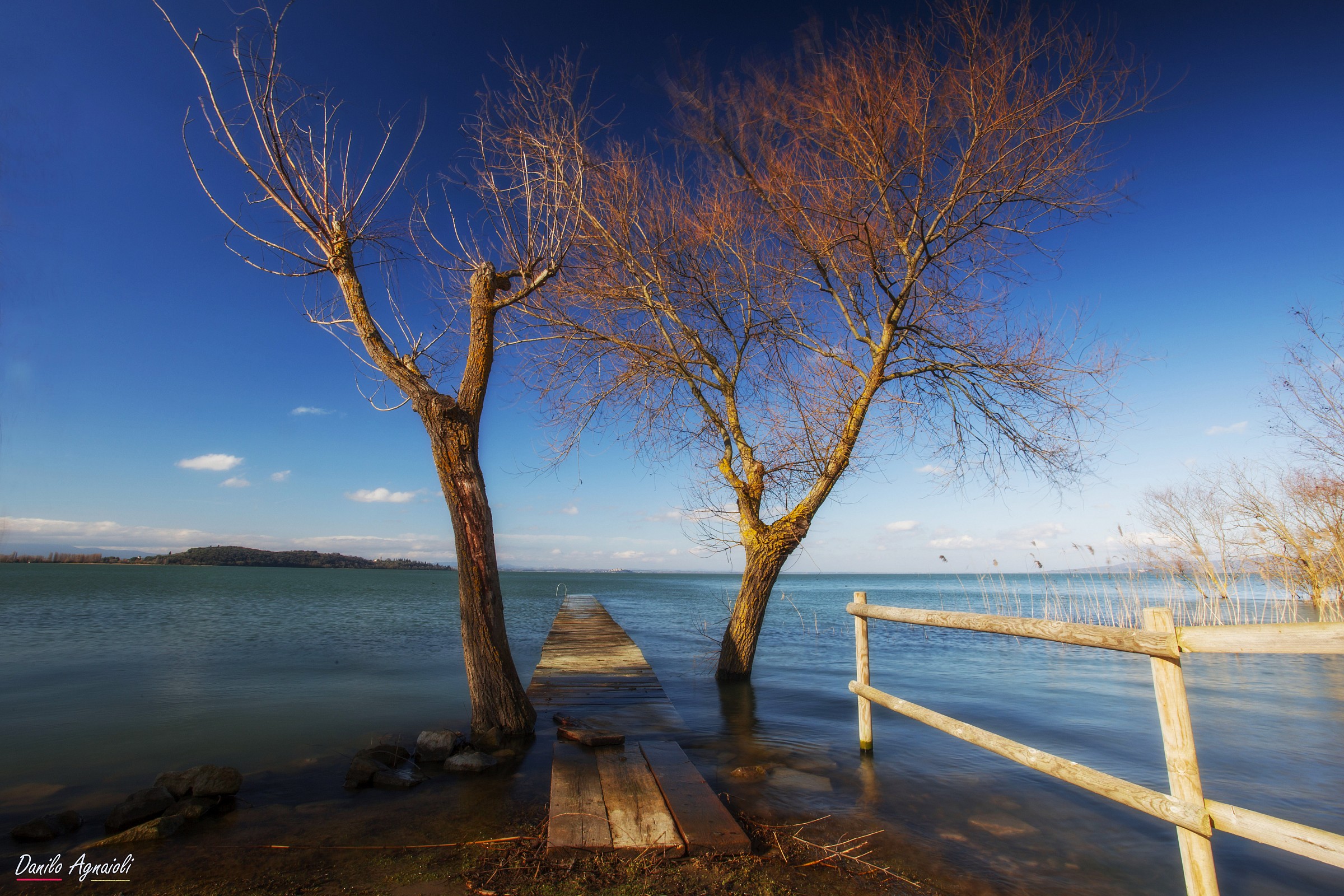 The morning of the lake - Lake Trasimeno -