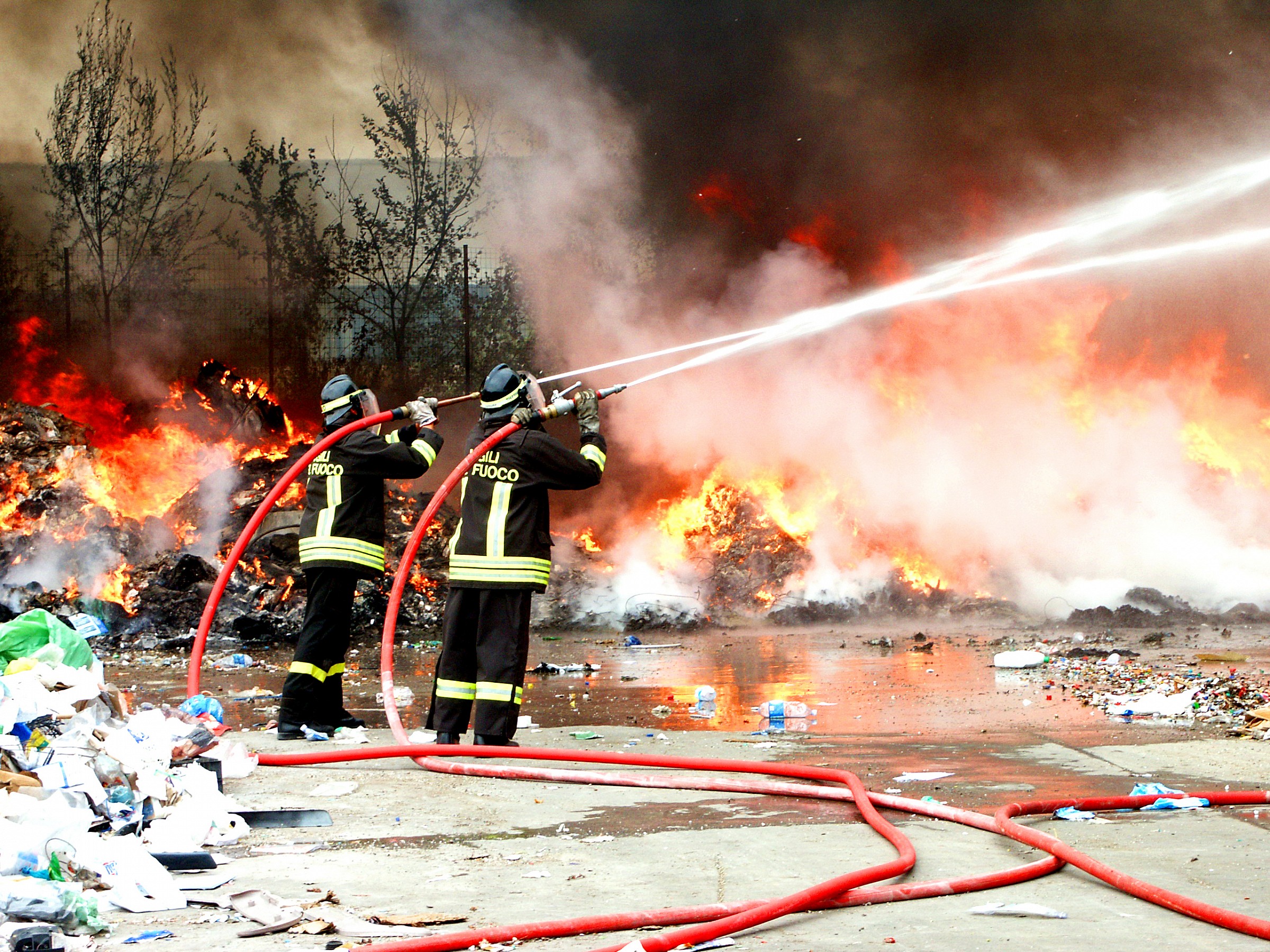 vigili del Fuoco in azione