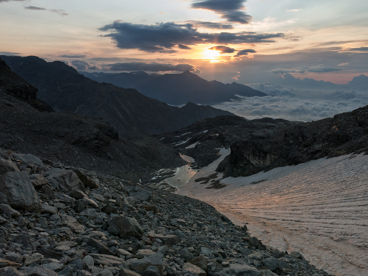 Alba climbing the Mont d'Ambin