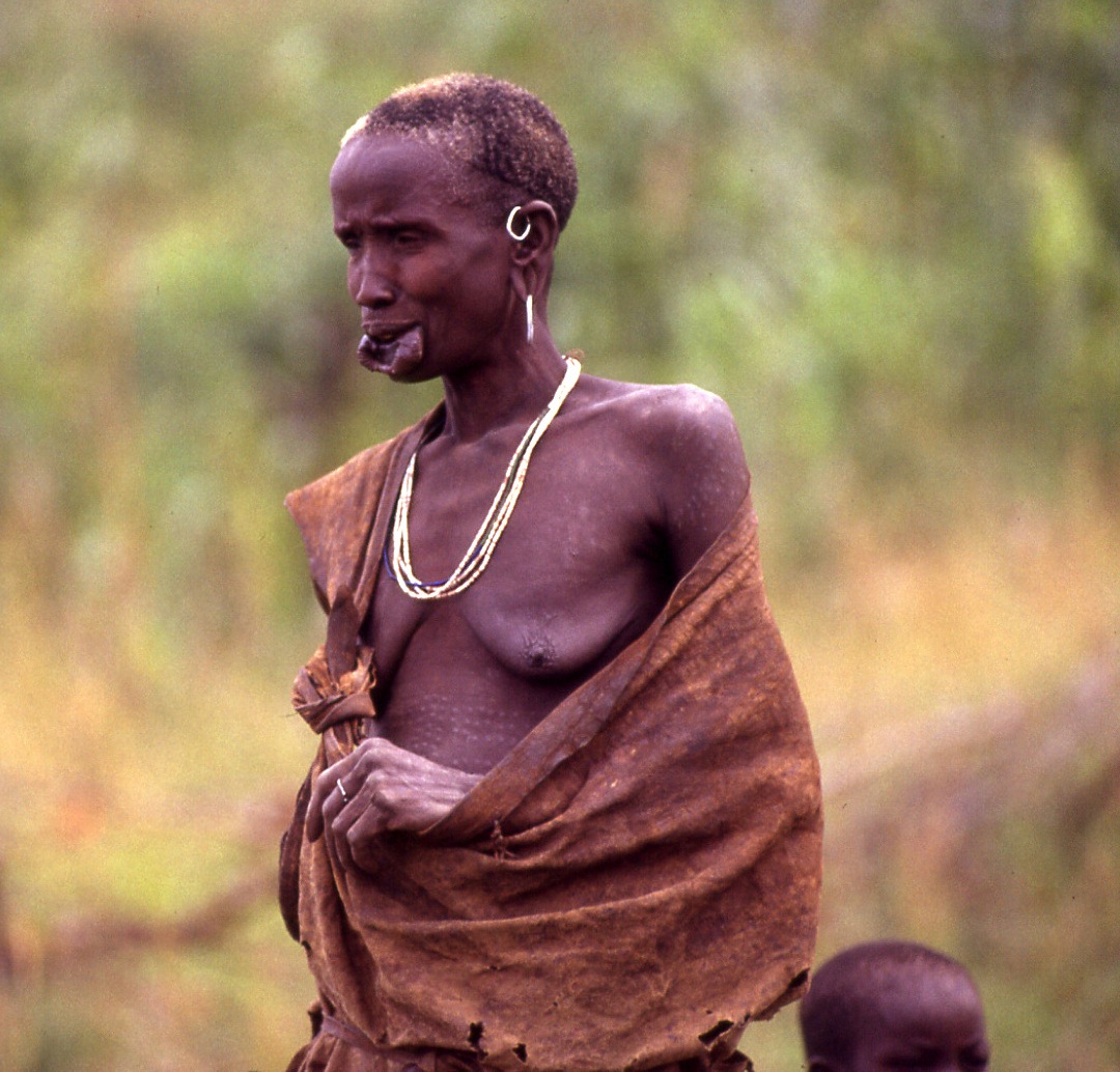 Woman ethnicity Surma