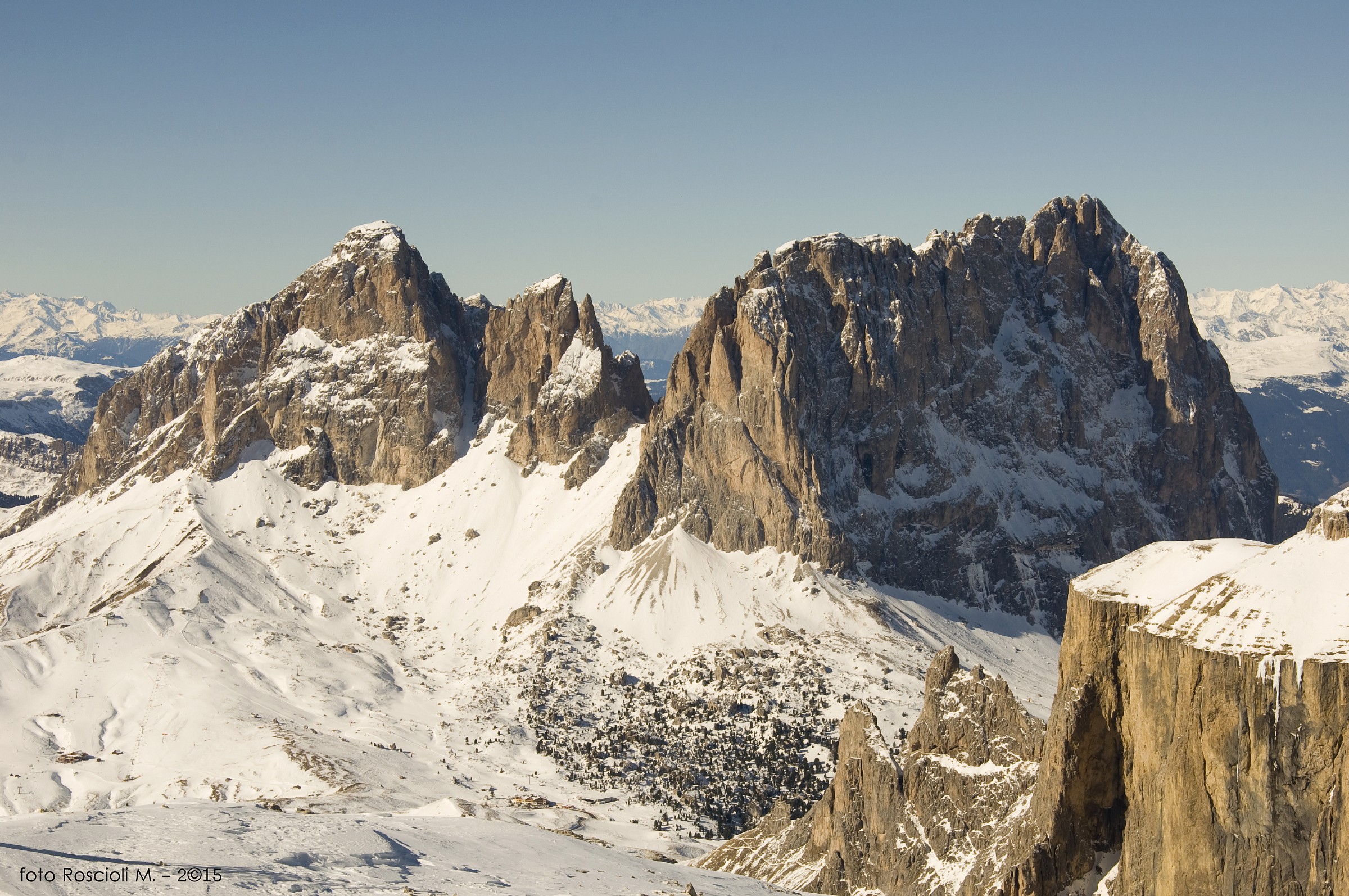 Il gruppo del Sassolungo dal Pordoi