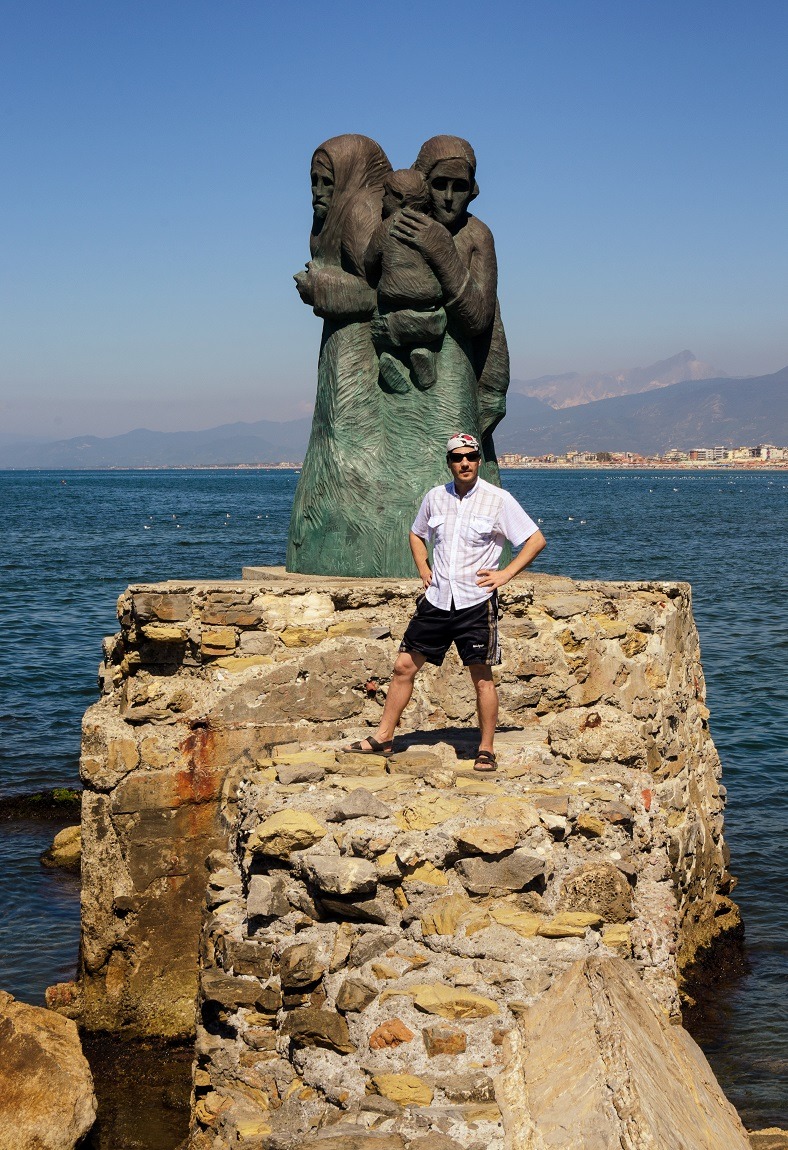 L'Attesa - Viareggio