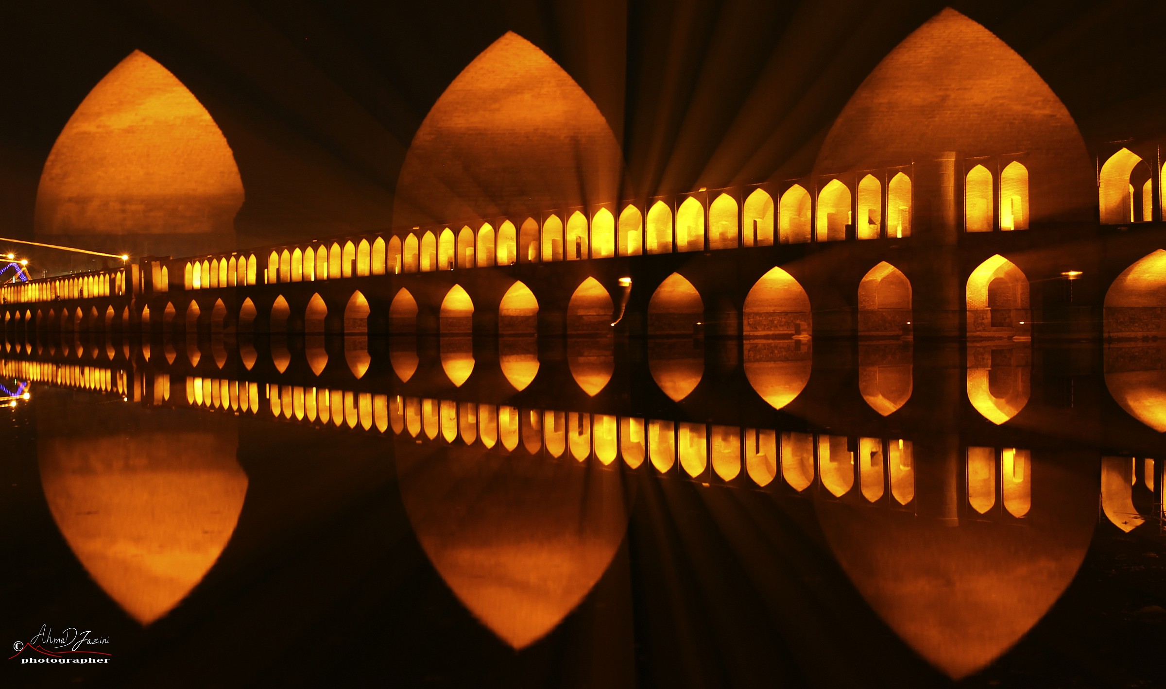 golden sio-se-pol bridge