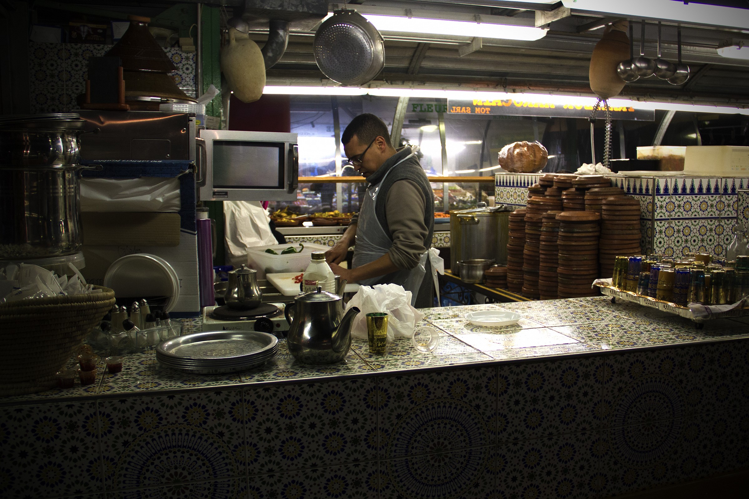 marché des enfnats rouges