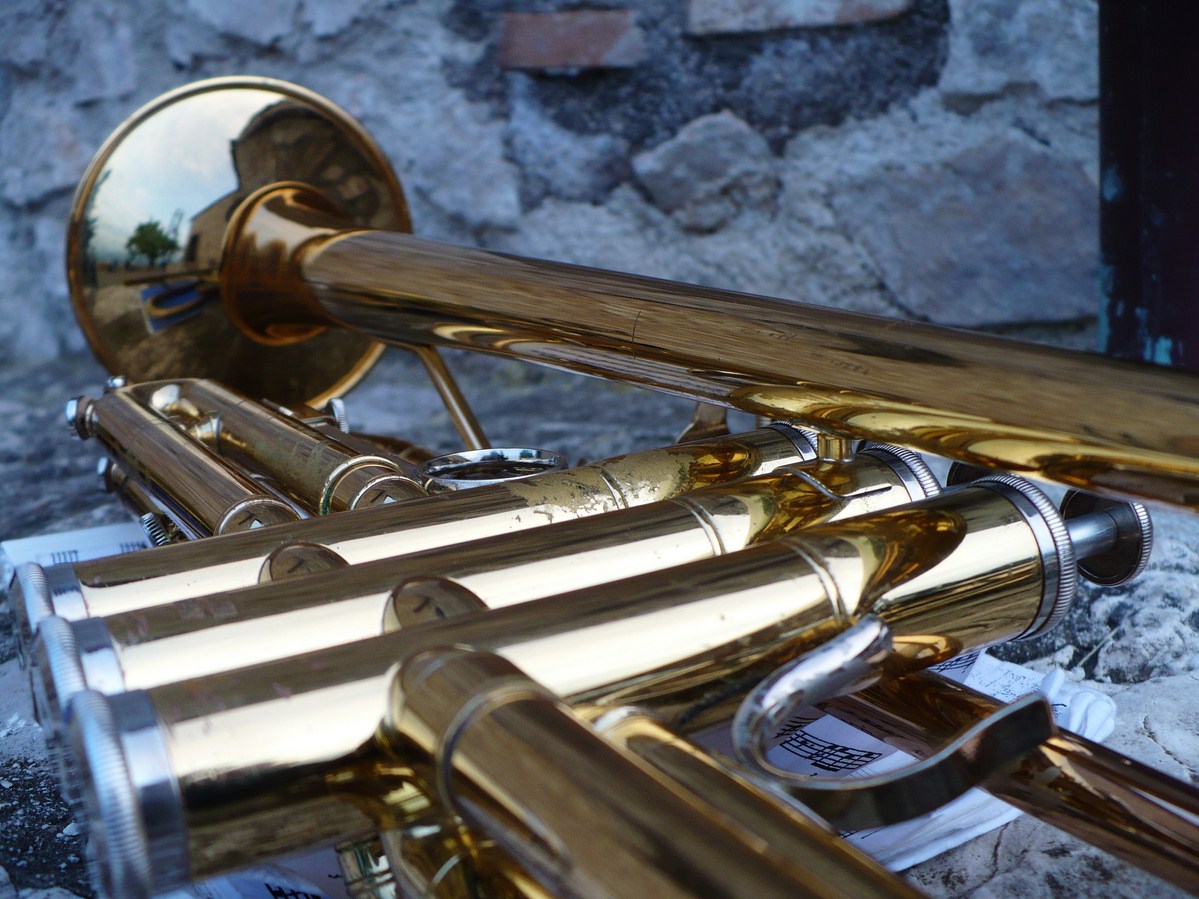 The trumpet 2