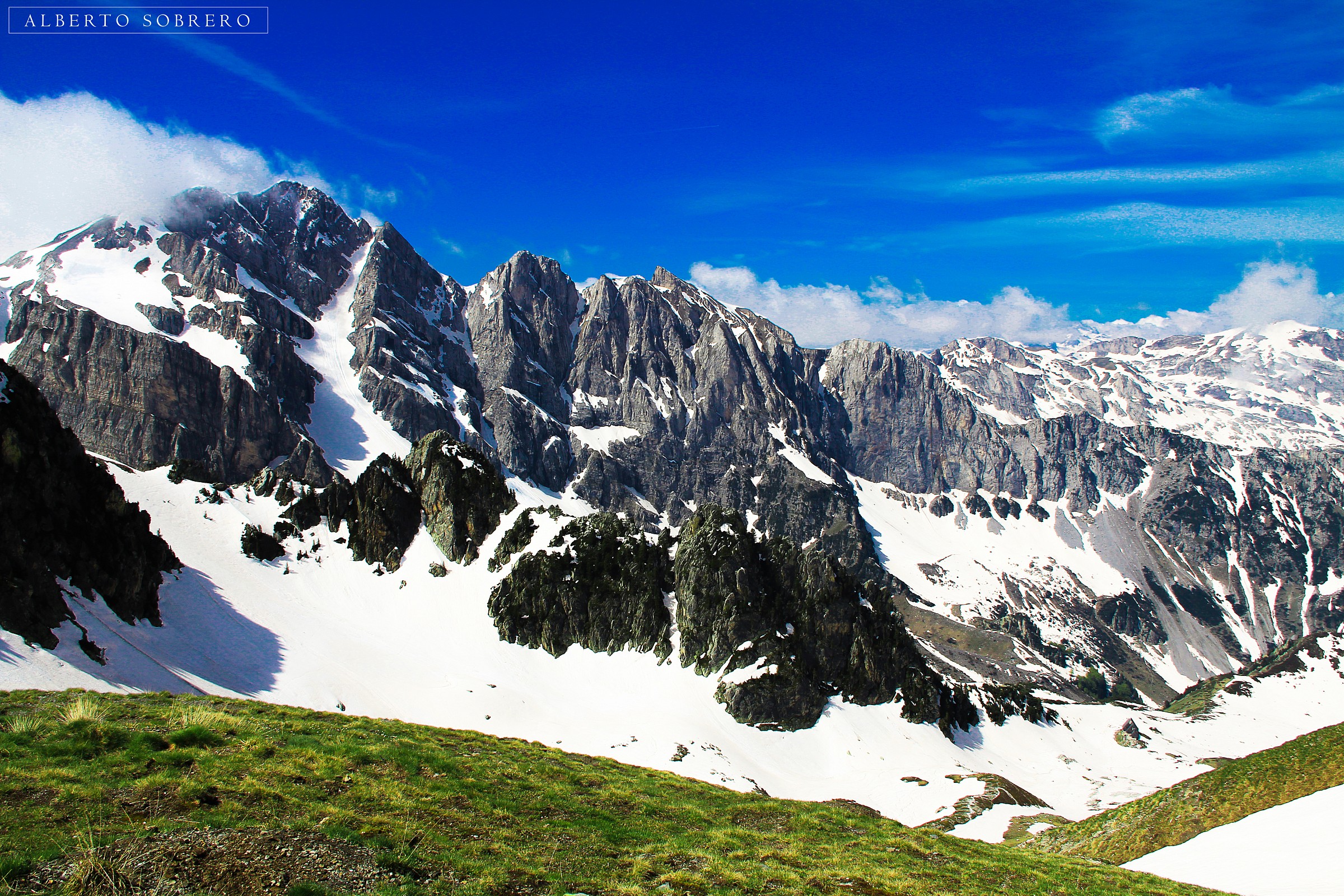 The Marguareis climbing to the tops of Serpentera