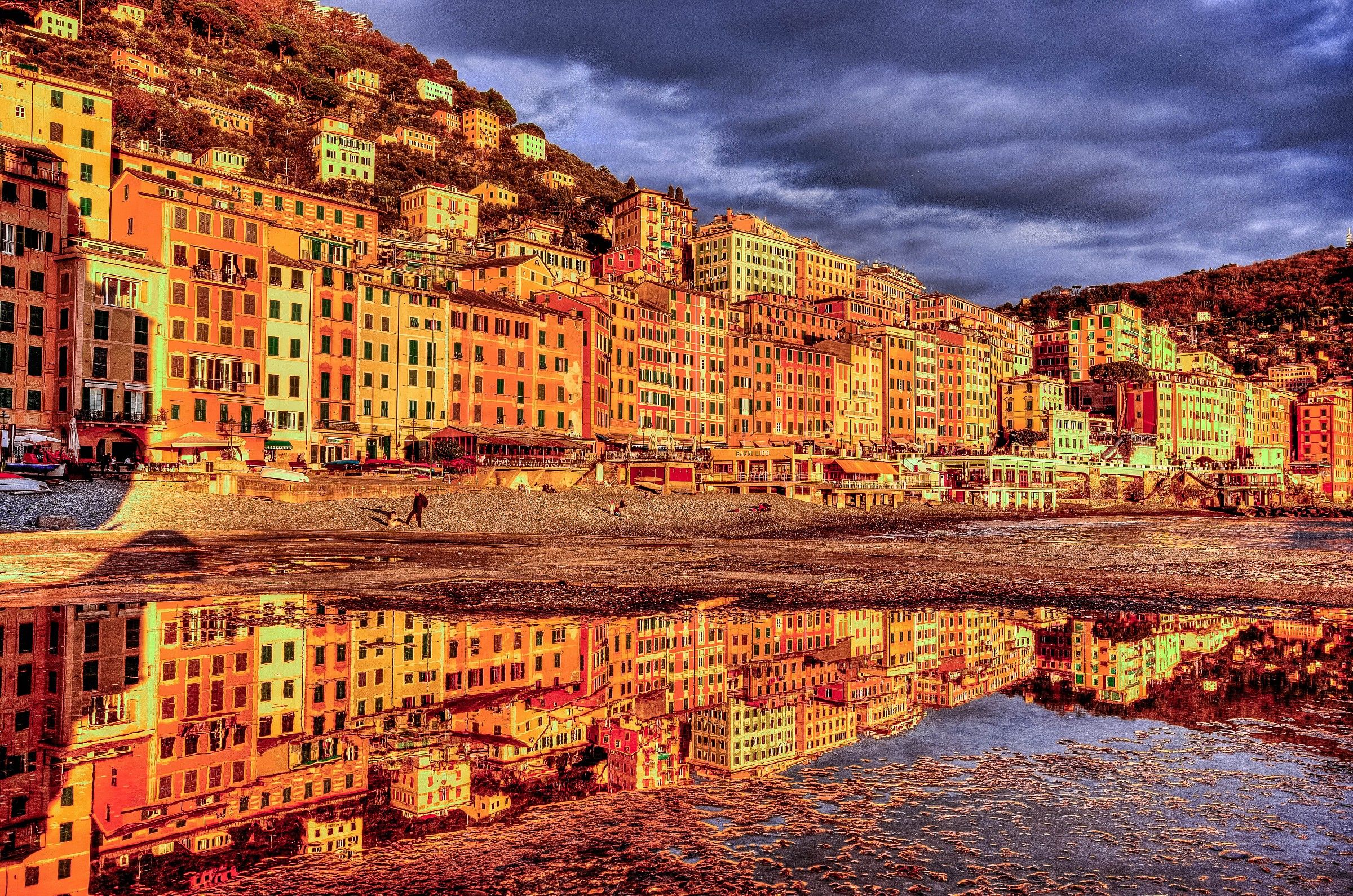 Camogli si specchia...