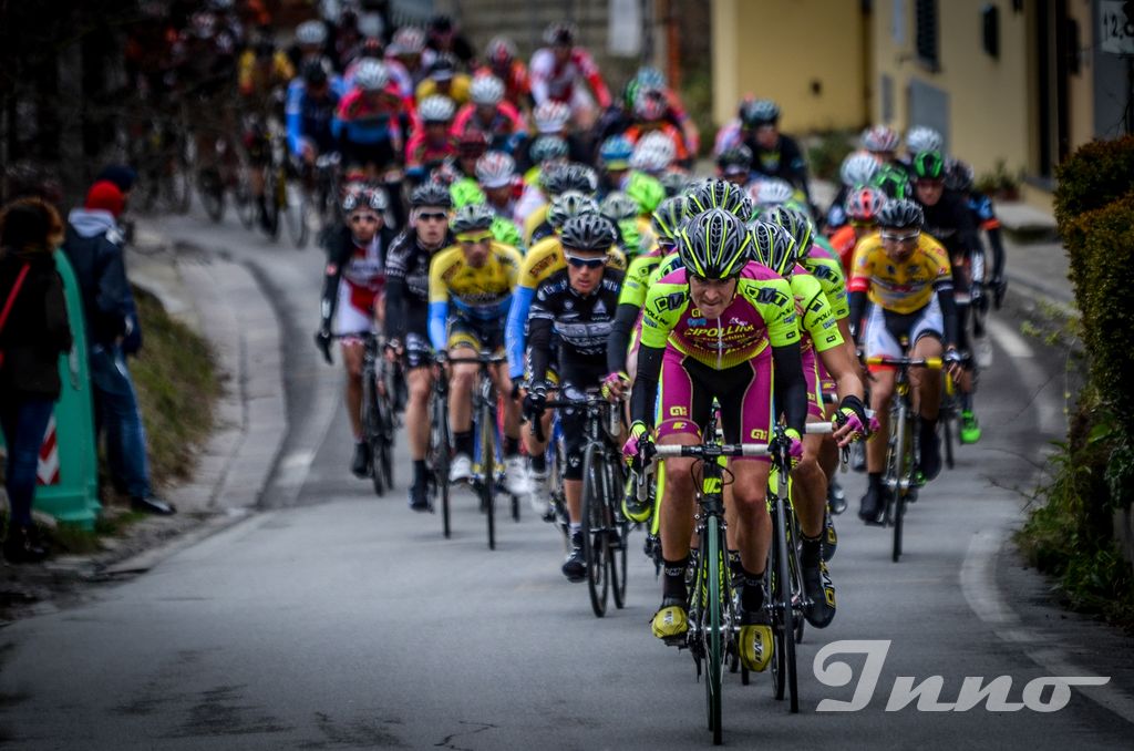 The group rooms compact