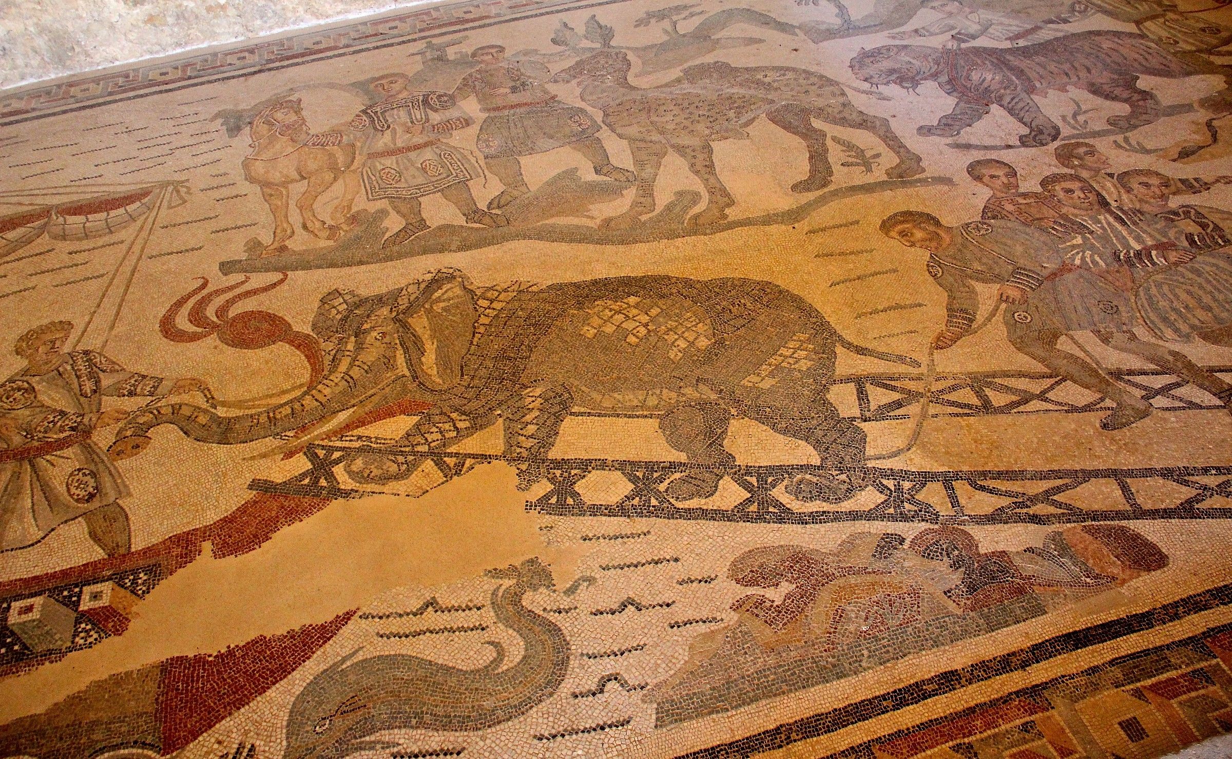 mosaici villa romana del casale