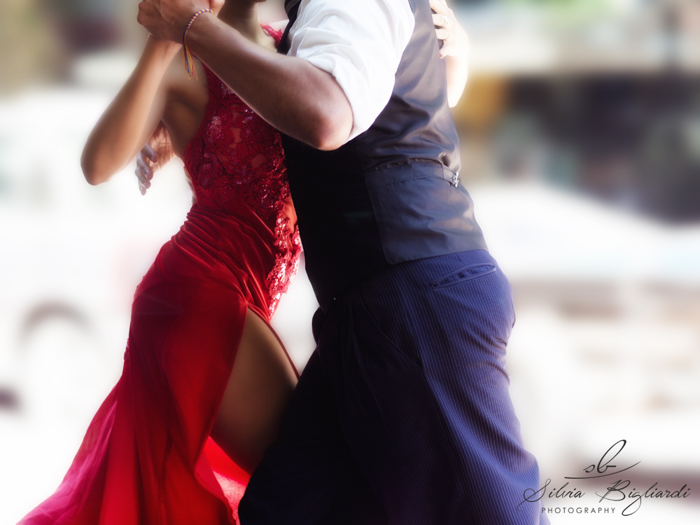 The man leads and the woman seduces