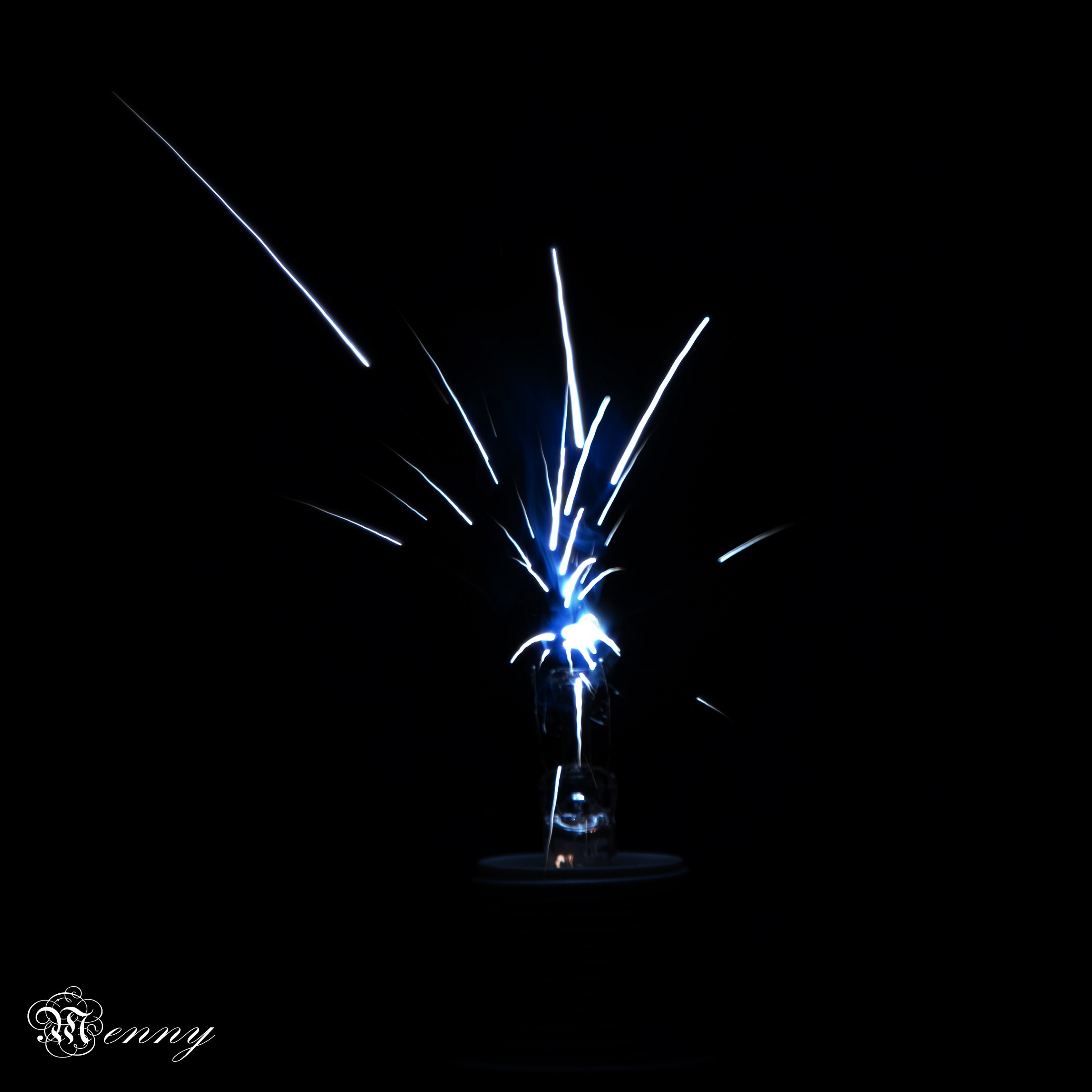 Blue Fountain-electric