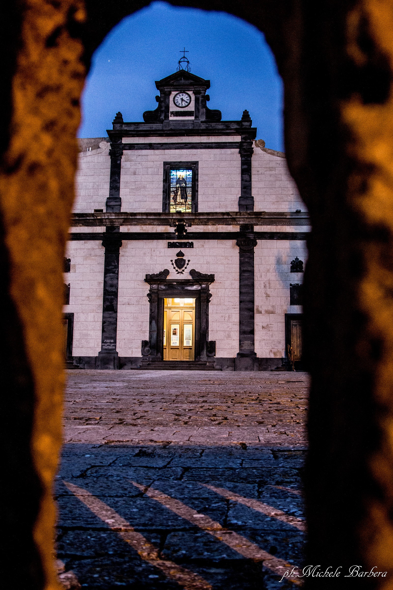 shadows and lights san Calogero
