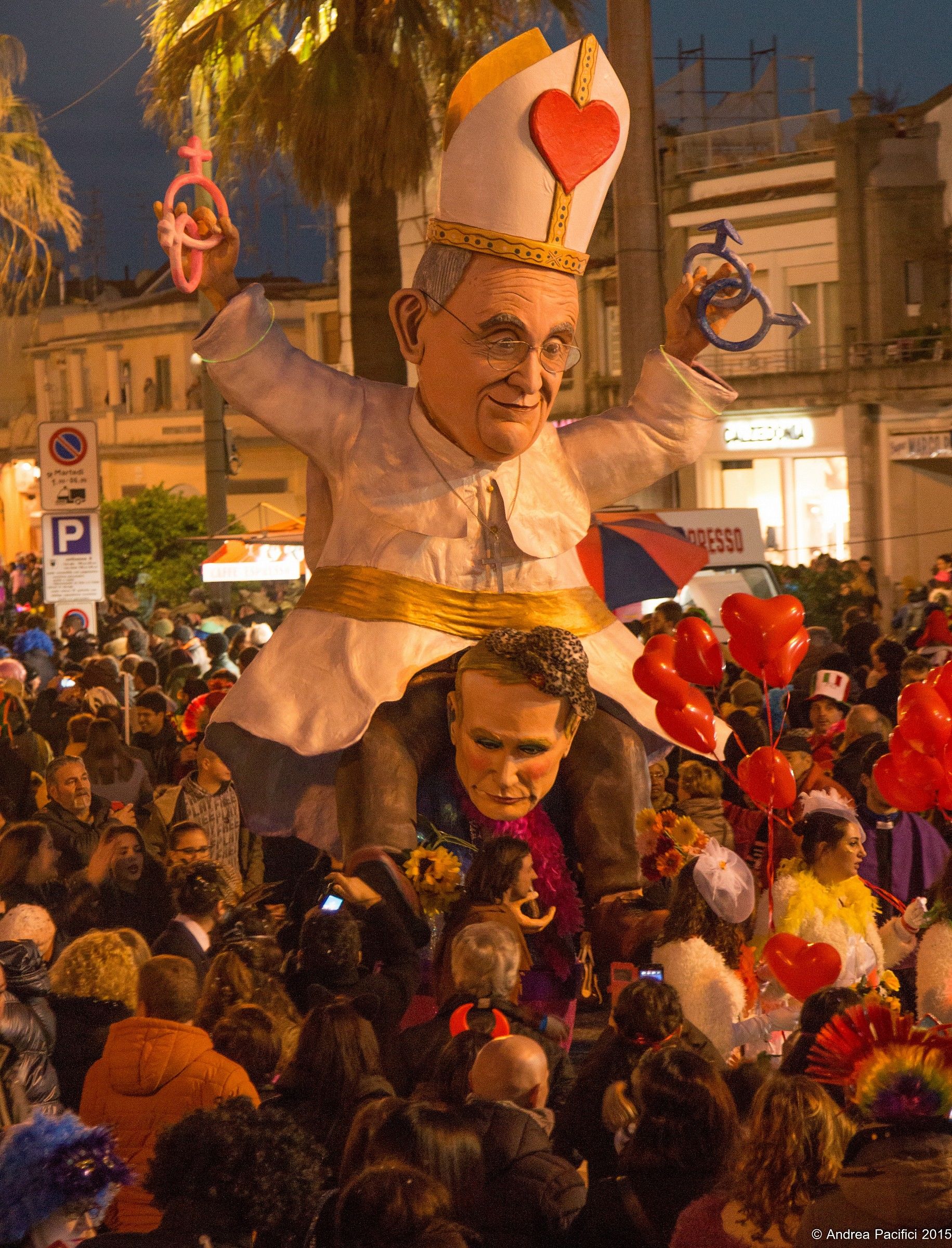 Carnevale di Viareggio 2015