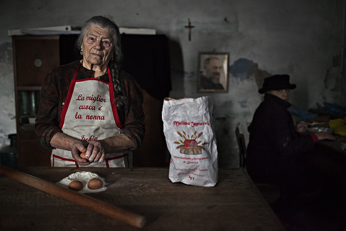 Women once .... Italy