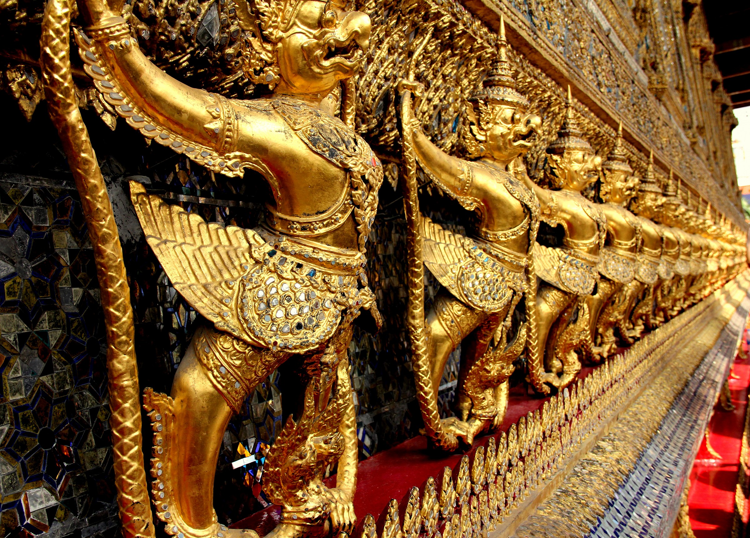 The guardians of the temple