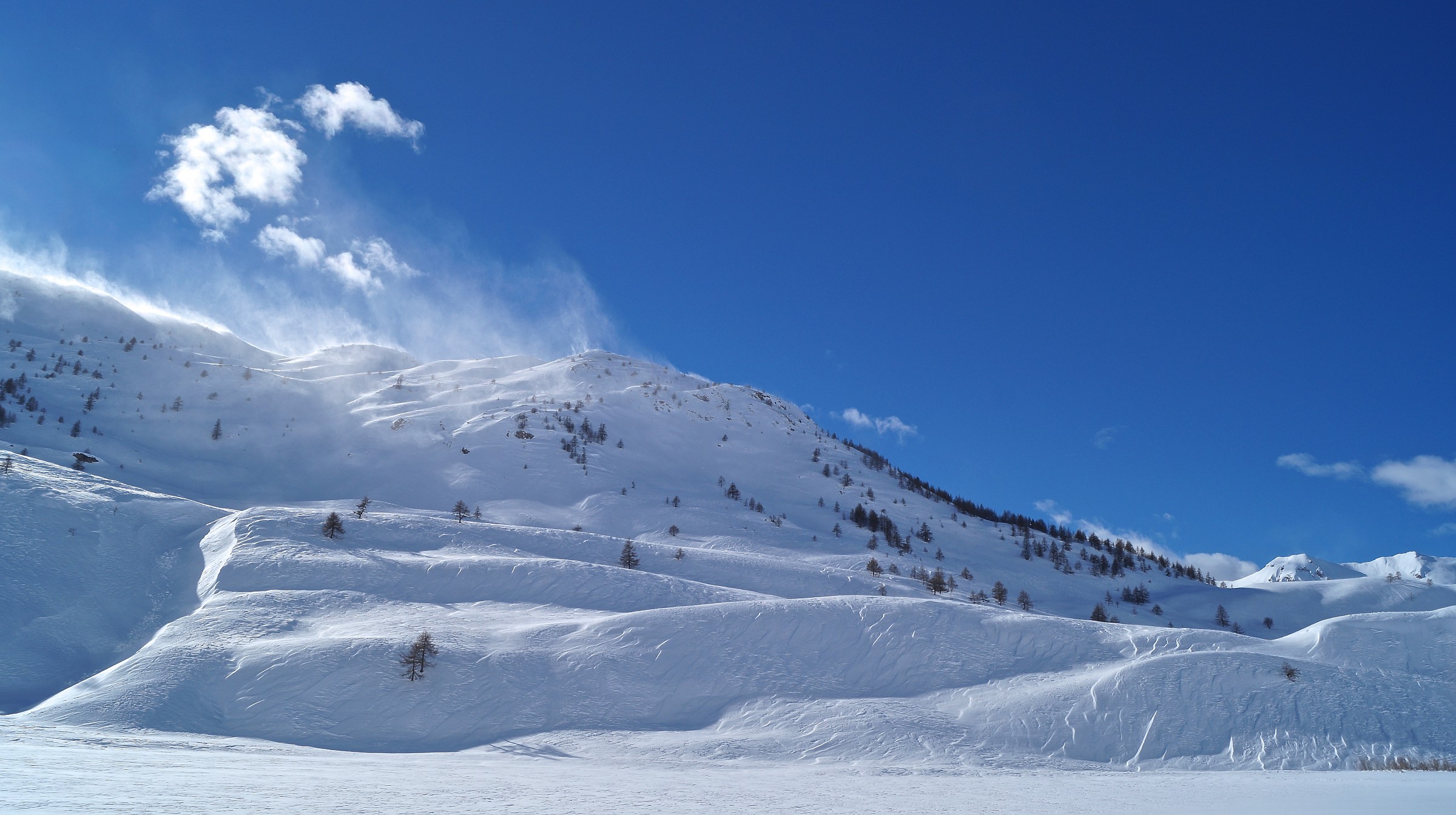 Still strong wind ..