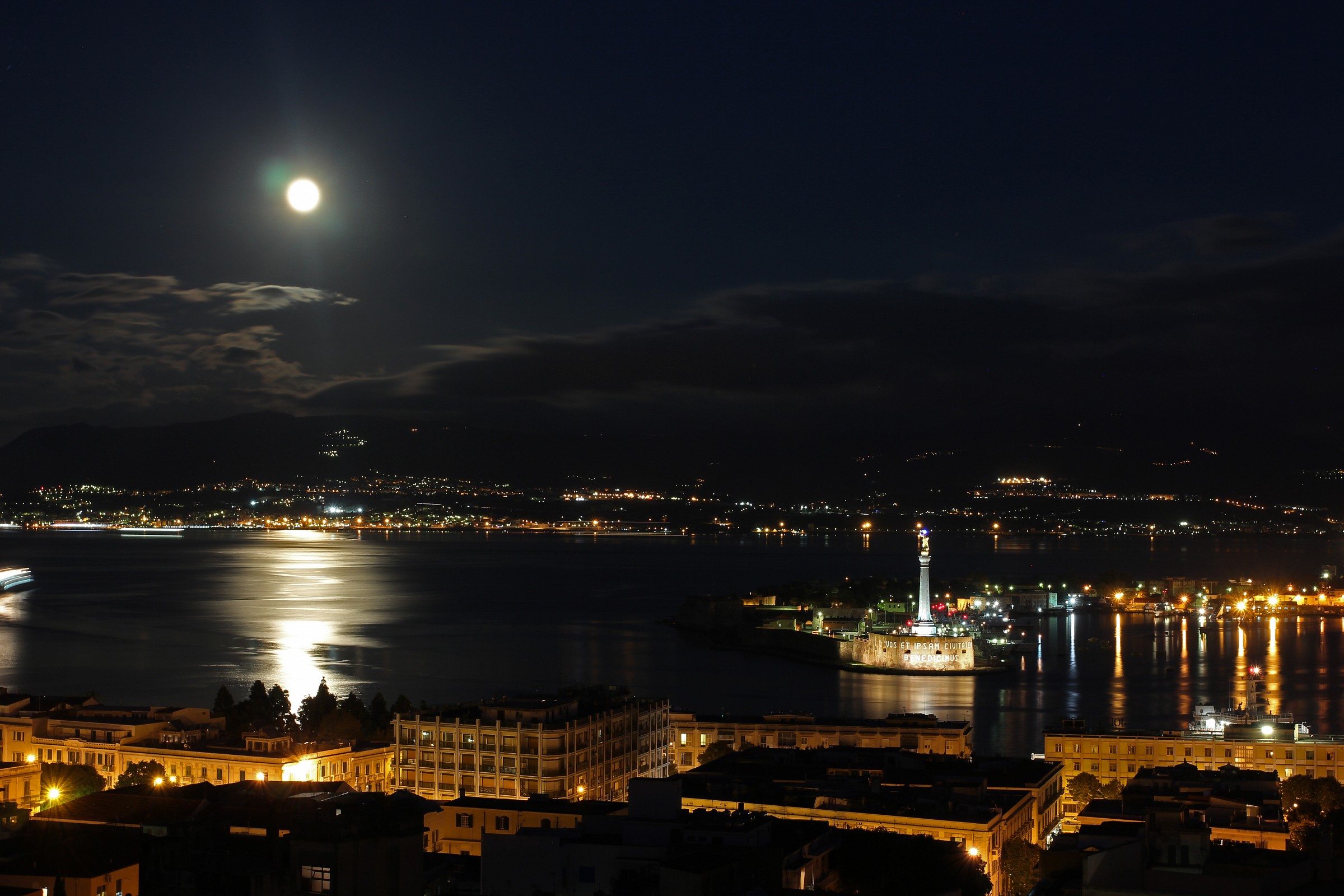 full moon over the Strait of Messina