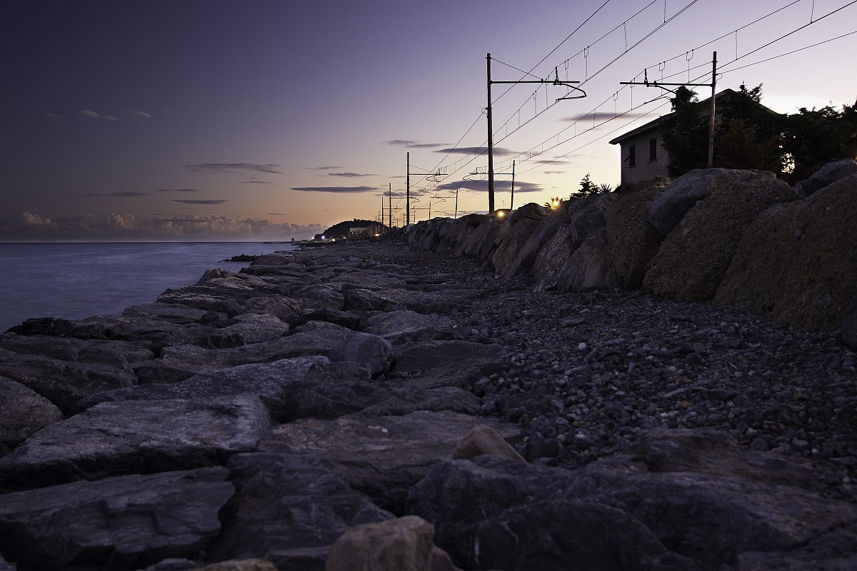railroad waterfront albenga