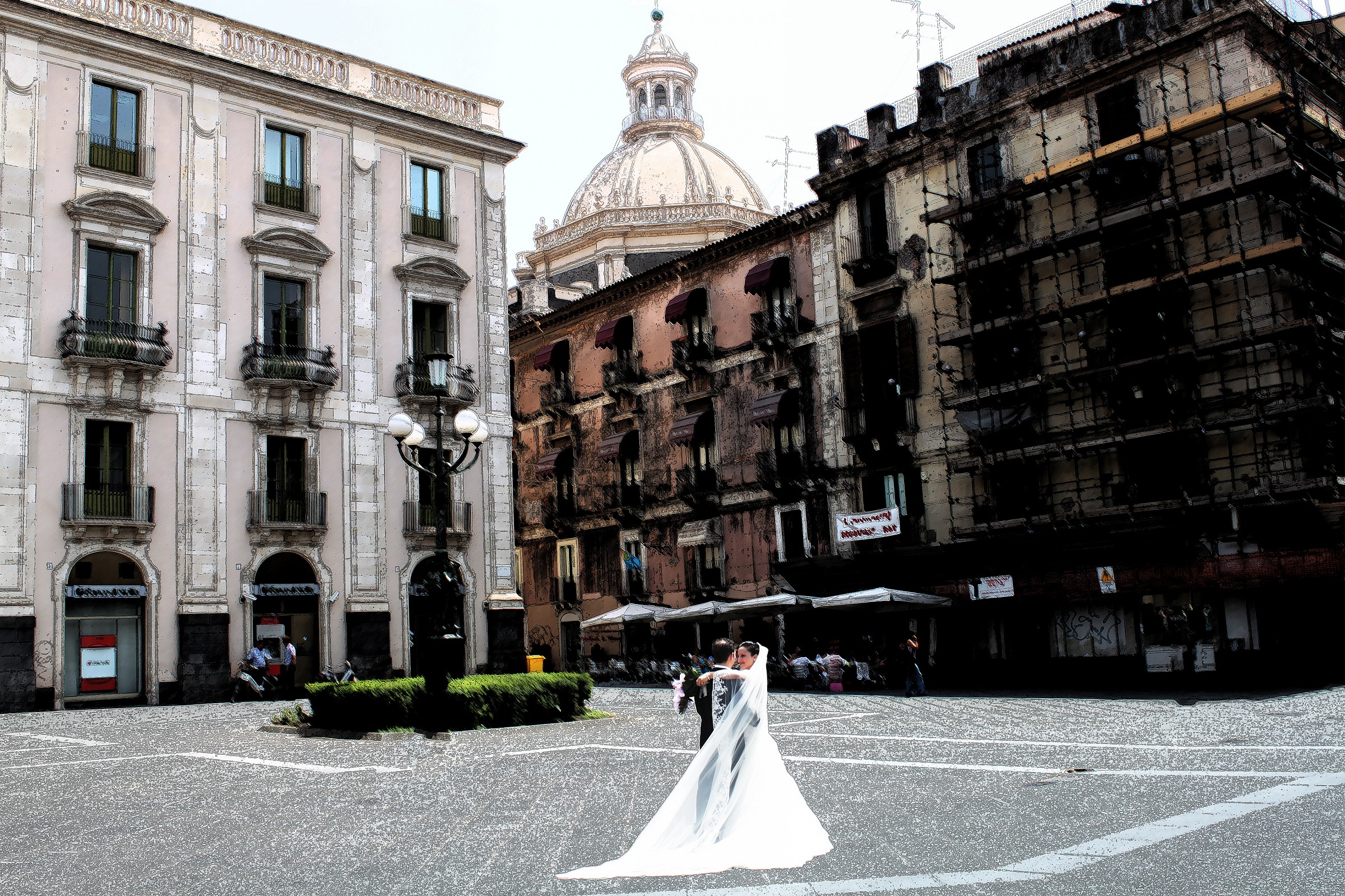 The dance of the newlyweds