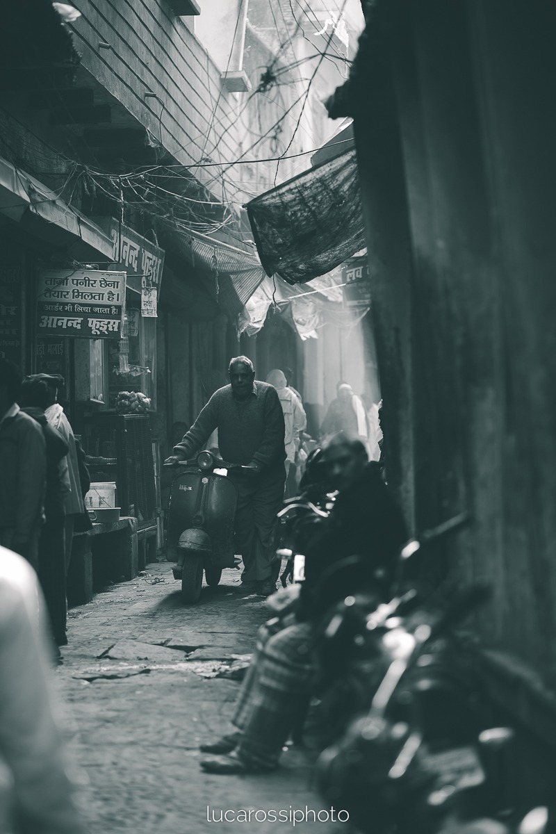 vicoli di varanasi