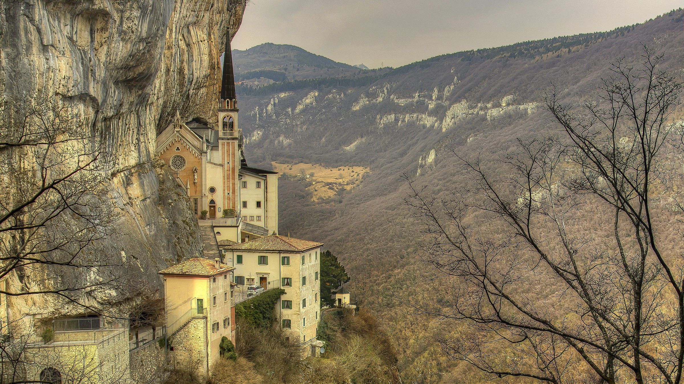 Santuario alla Madonna (vr)