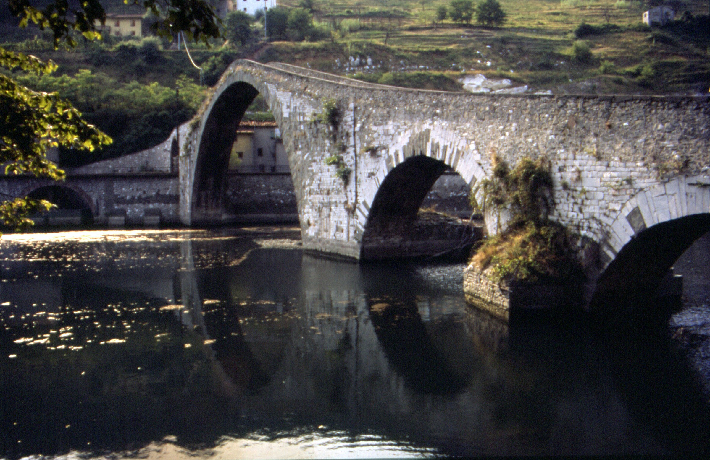 Ponte del Diavolo (Lucca)