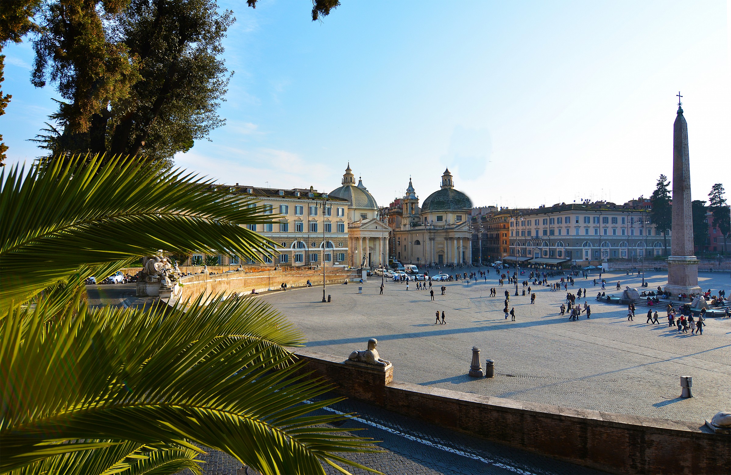 Piazza del Popolo alle 6 di sera