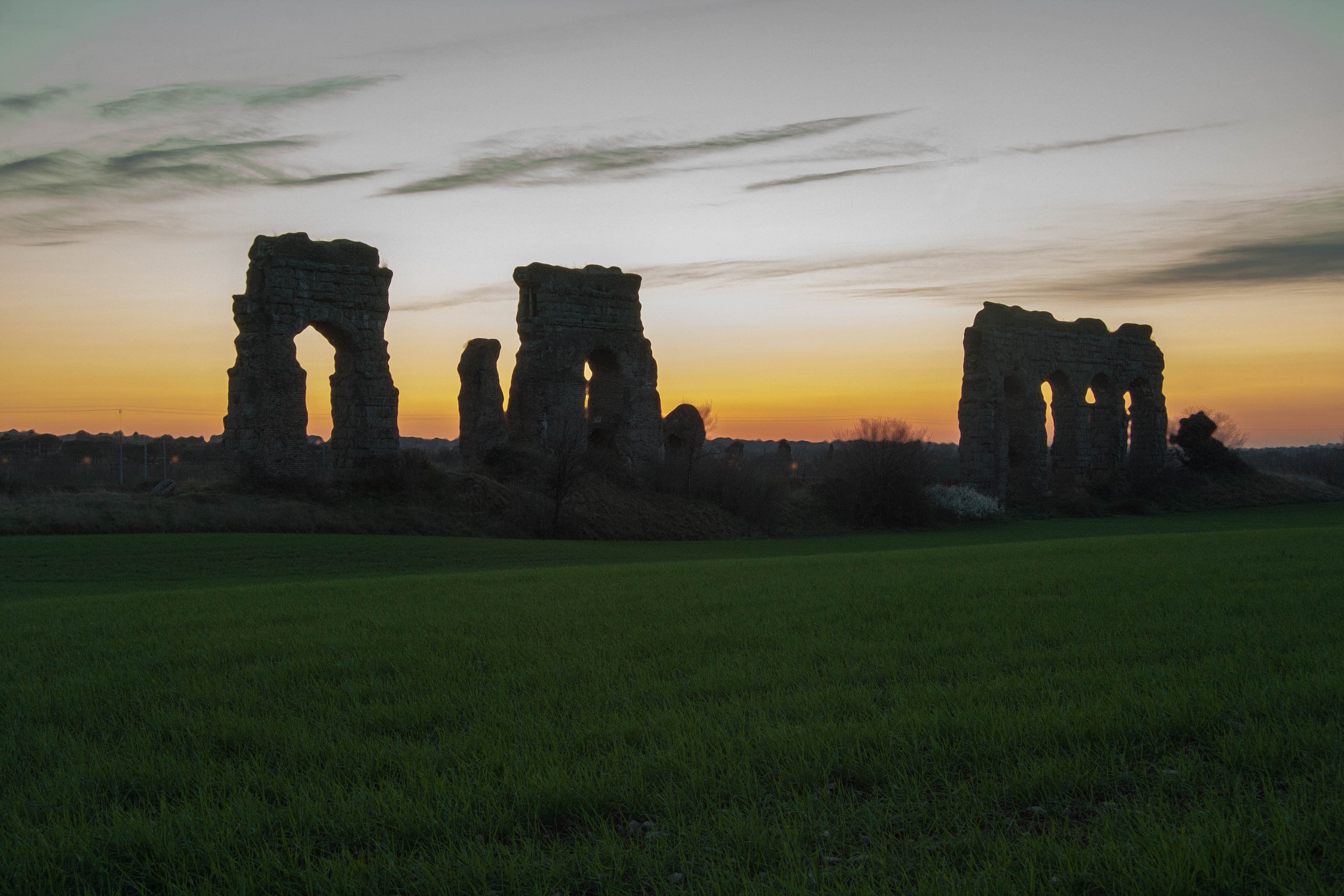 Acquedotto San Policarpo  al tramonto