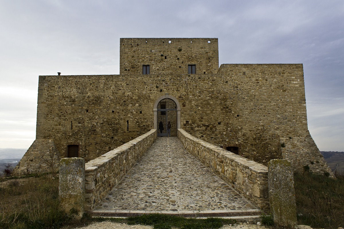 Castle Monteserico - Genzano PZ