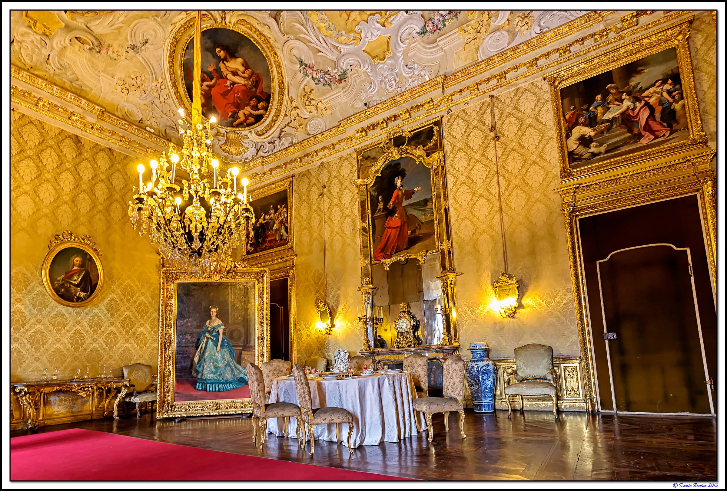 Queen's Apartment: Hall of Cameriste