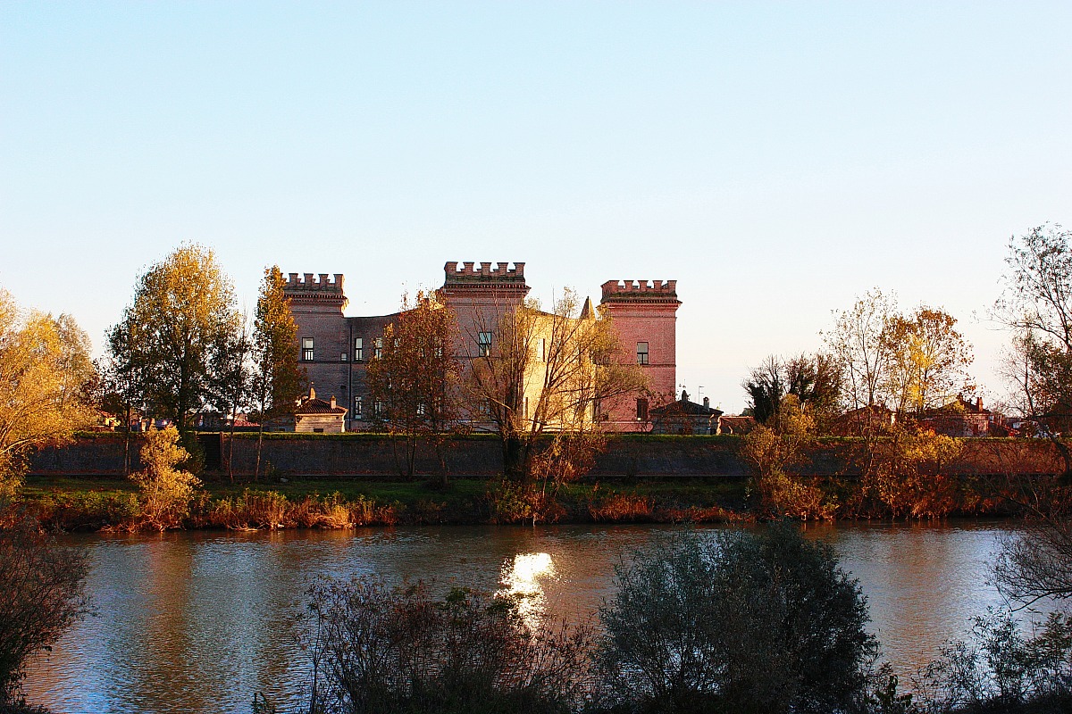 Il fiume Po e il suo Delta - Castello di Mesola