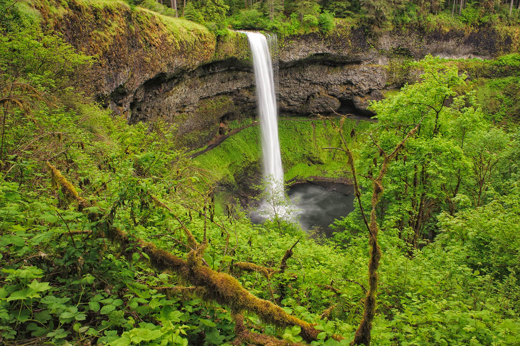 Oregon Silver Falls, d700+24-70 + Polarizer+ND