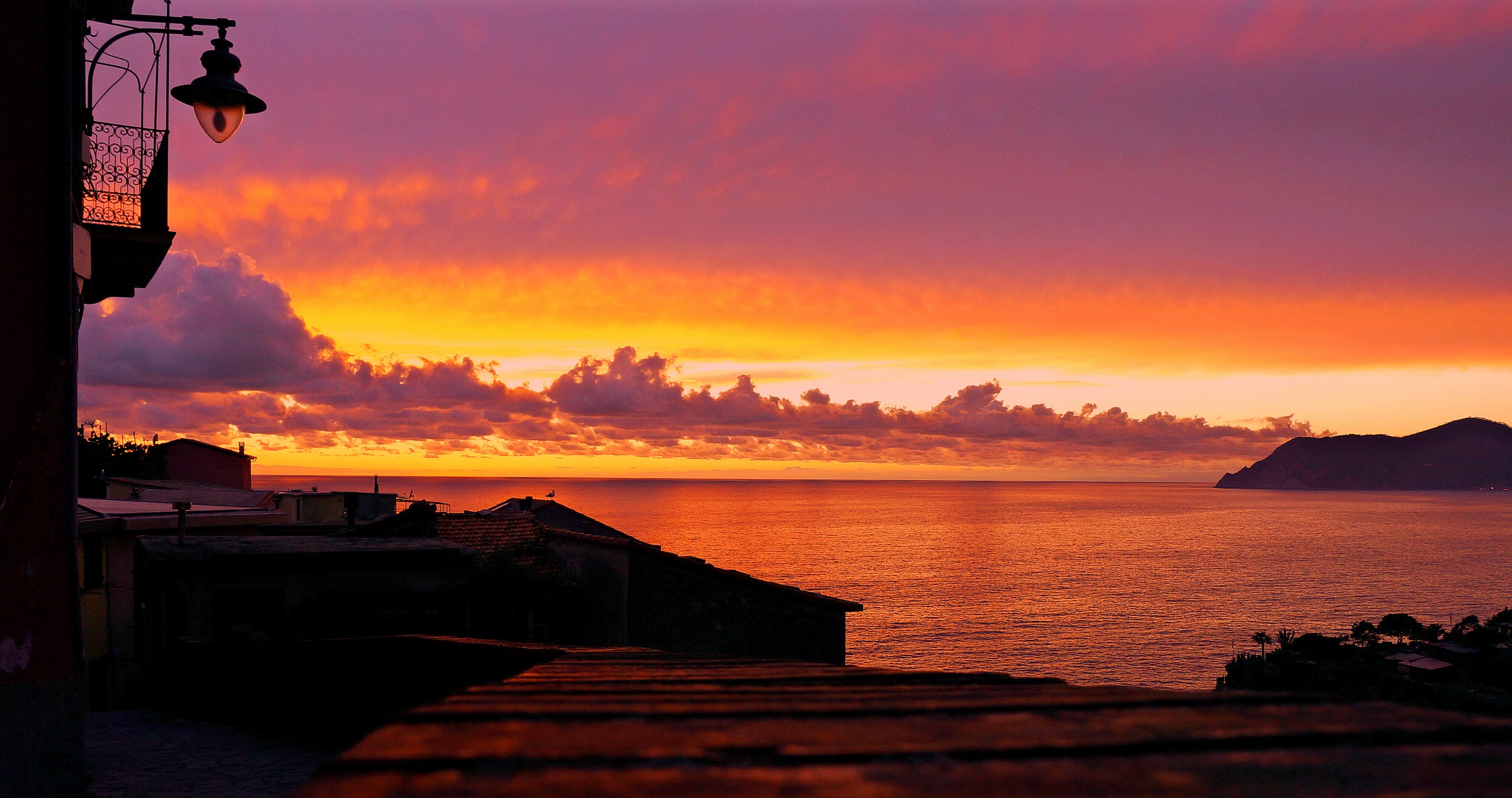 Among the alleyways to Manarola