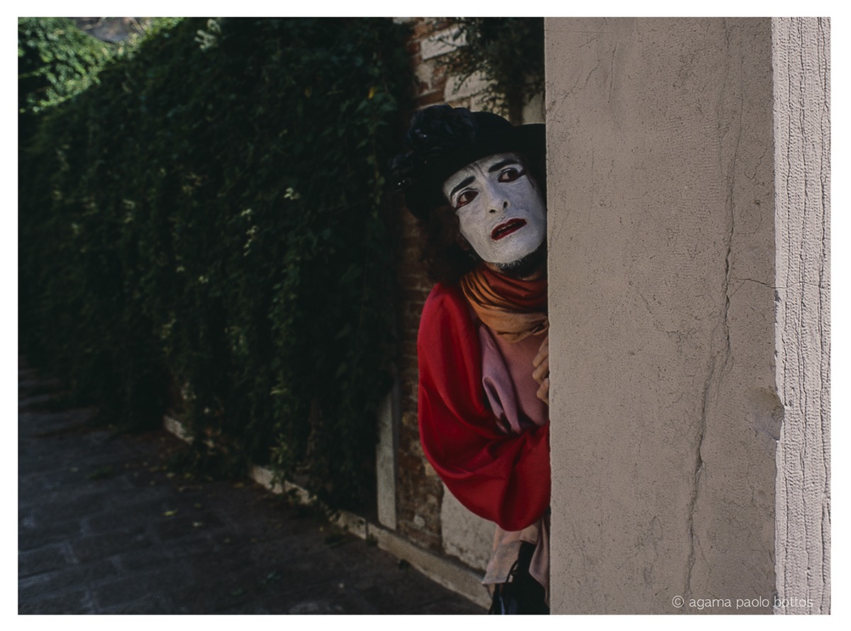 Gustavo Theatre Images Venice 8 1992