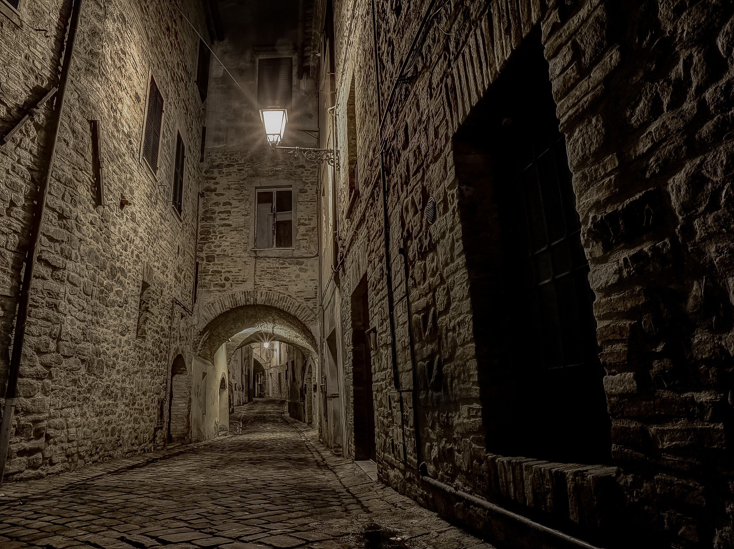 Scorcio di Maiolati (an) ... e dietro