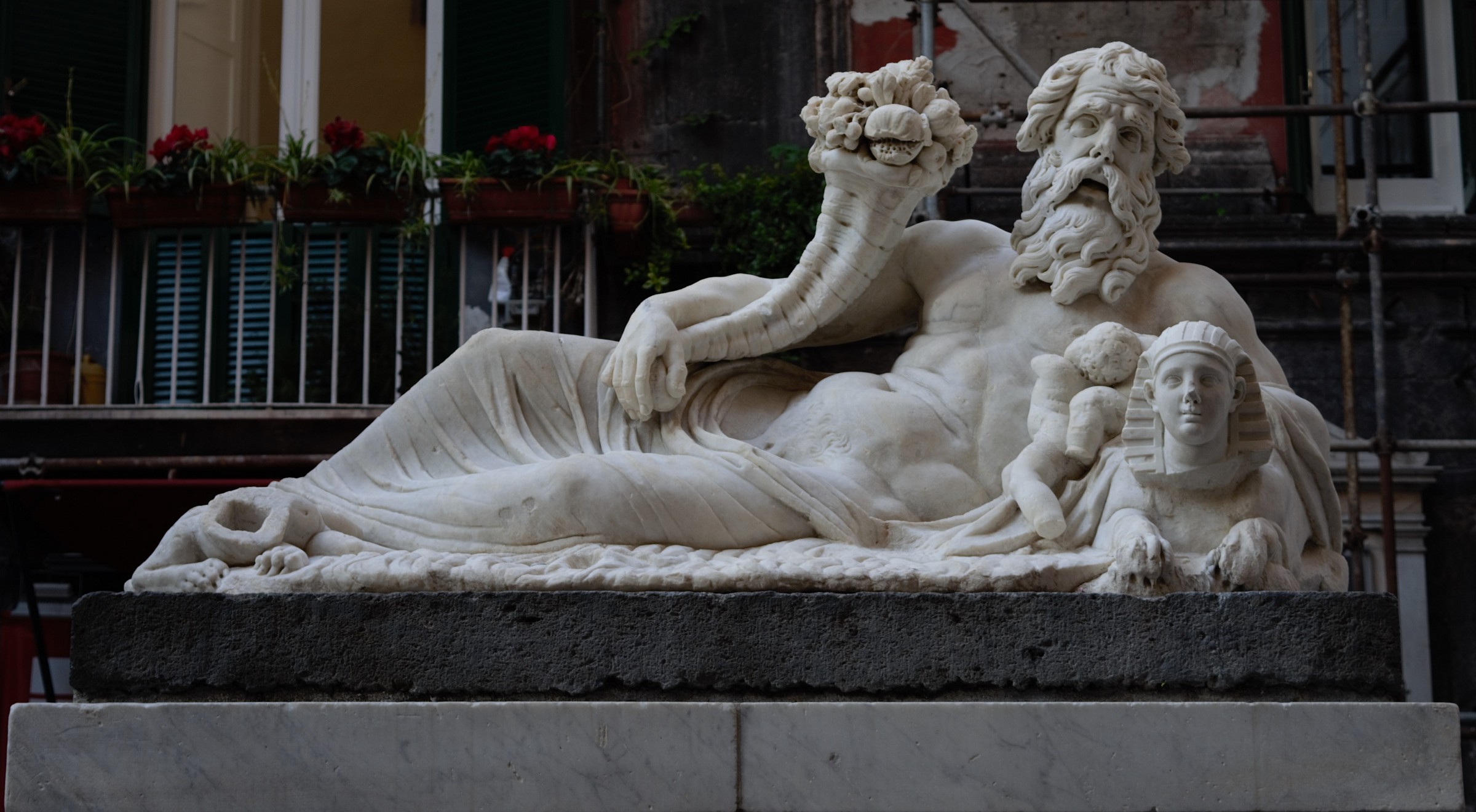 Dio Nilo - 'O cuorpo è Napule