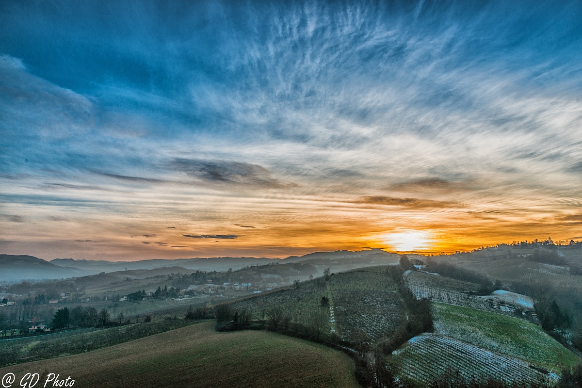 Colline Emiliane al tramonto