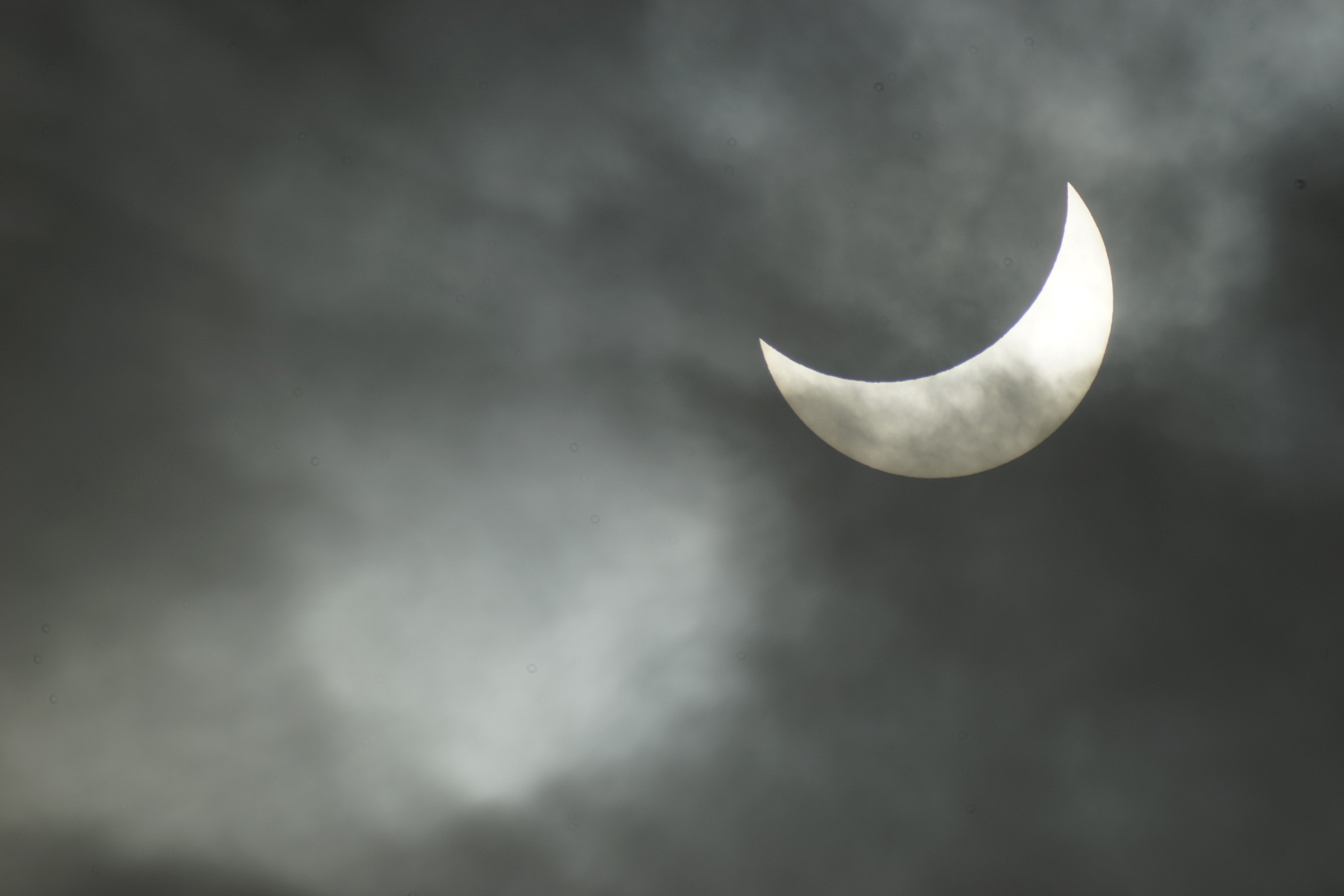 Eclipses in Villa Mirabello (Varese) #Eclisse