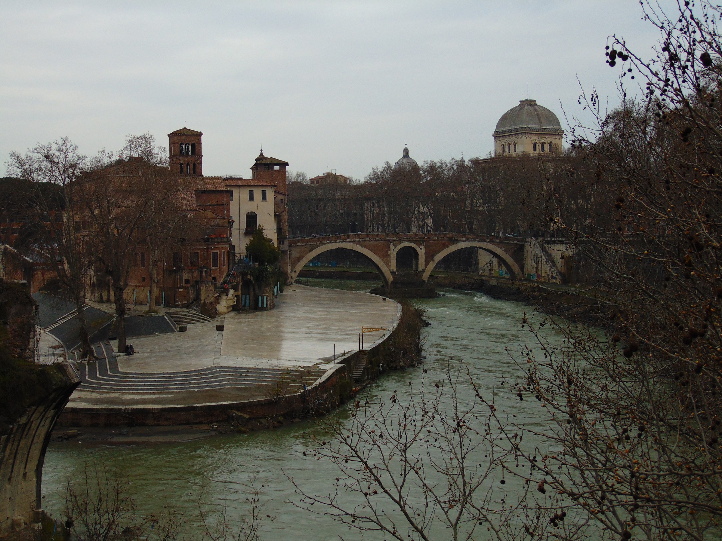 Ponte sul Tevere
