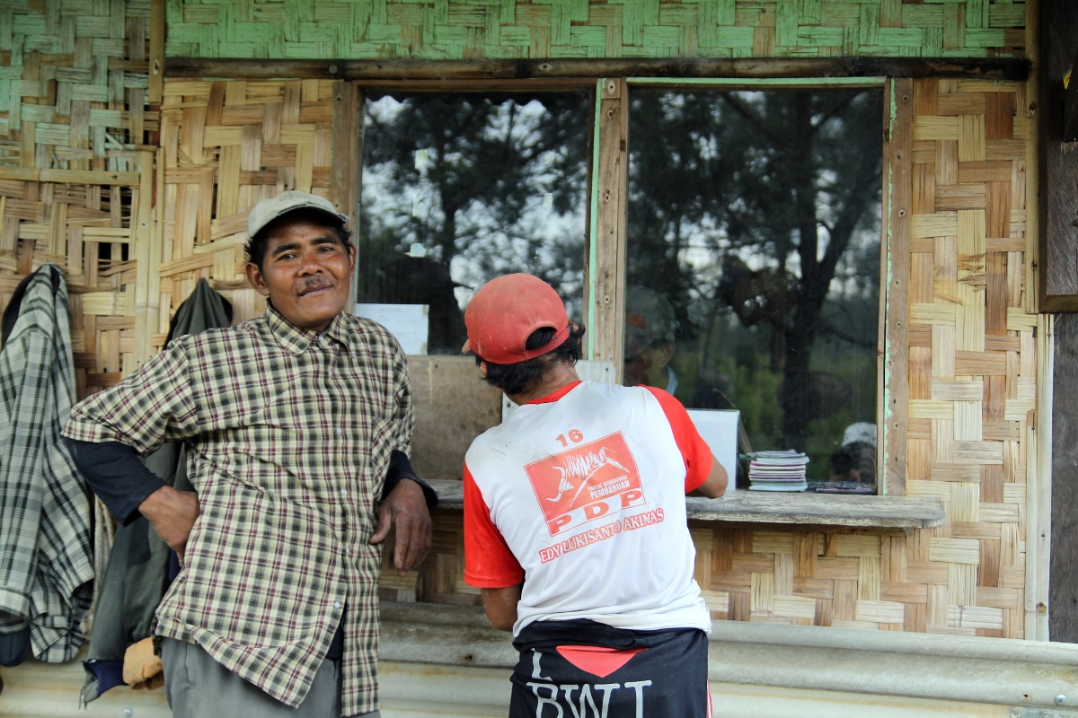 Minatore in attesa della paga