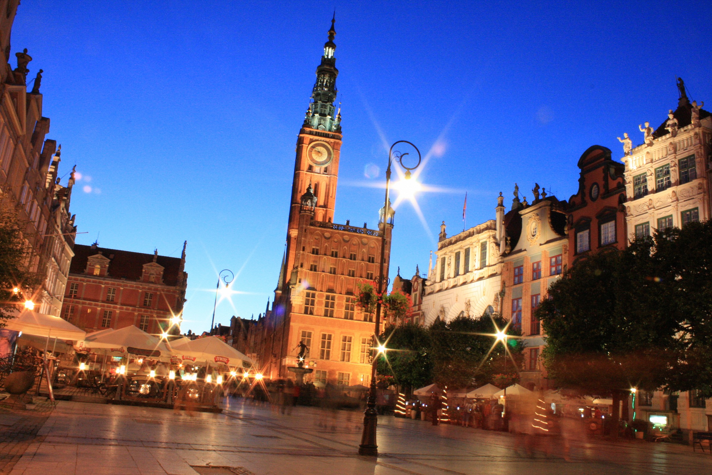 Dlugi Targ with Ratusz Glowny - City Hall - Night