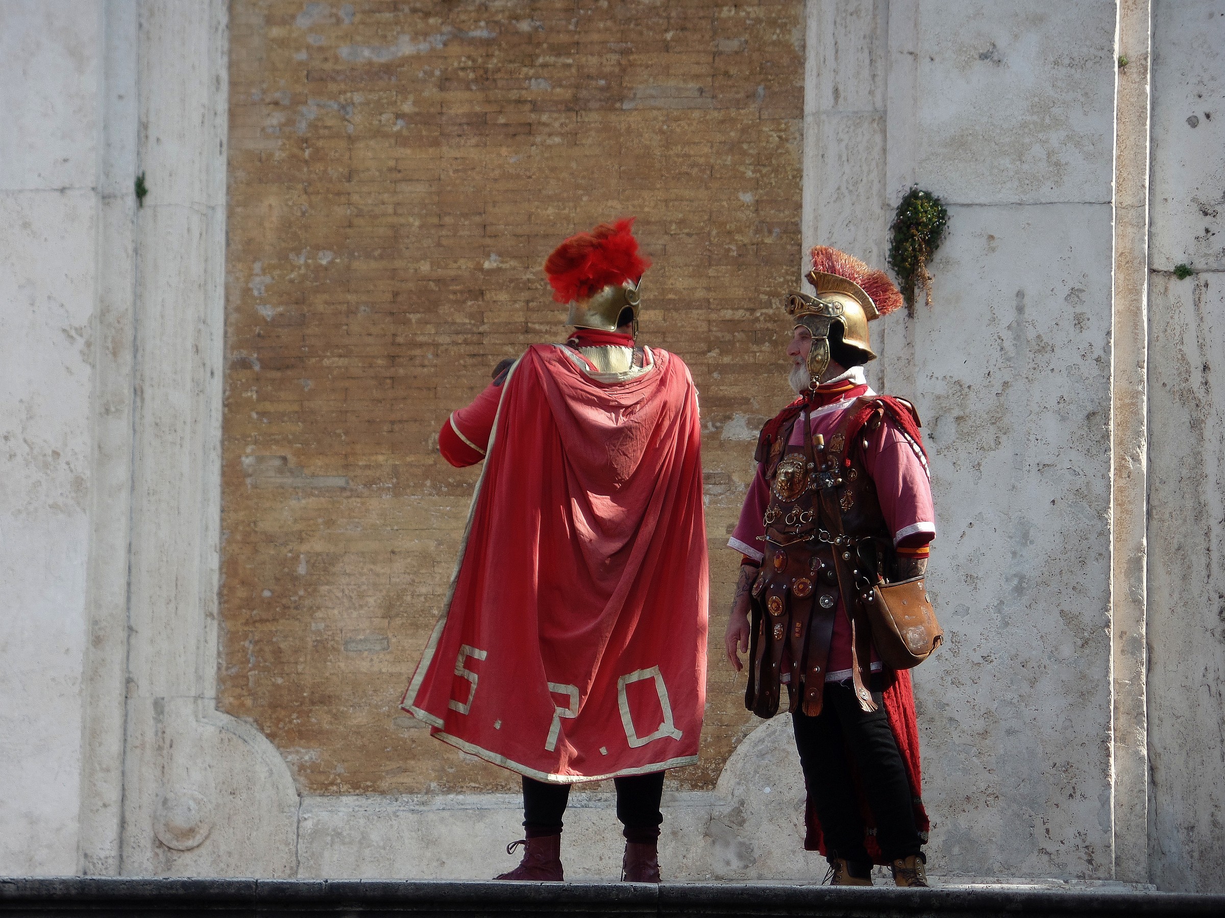 who now plays in the Roma?