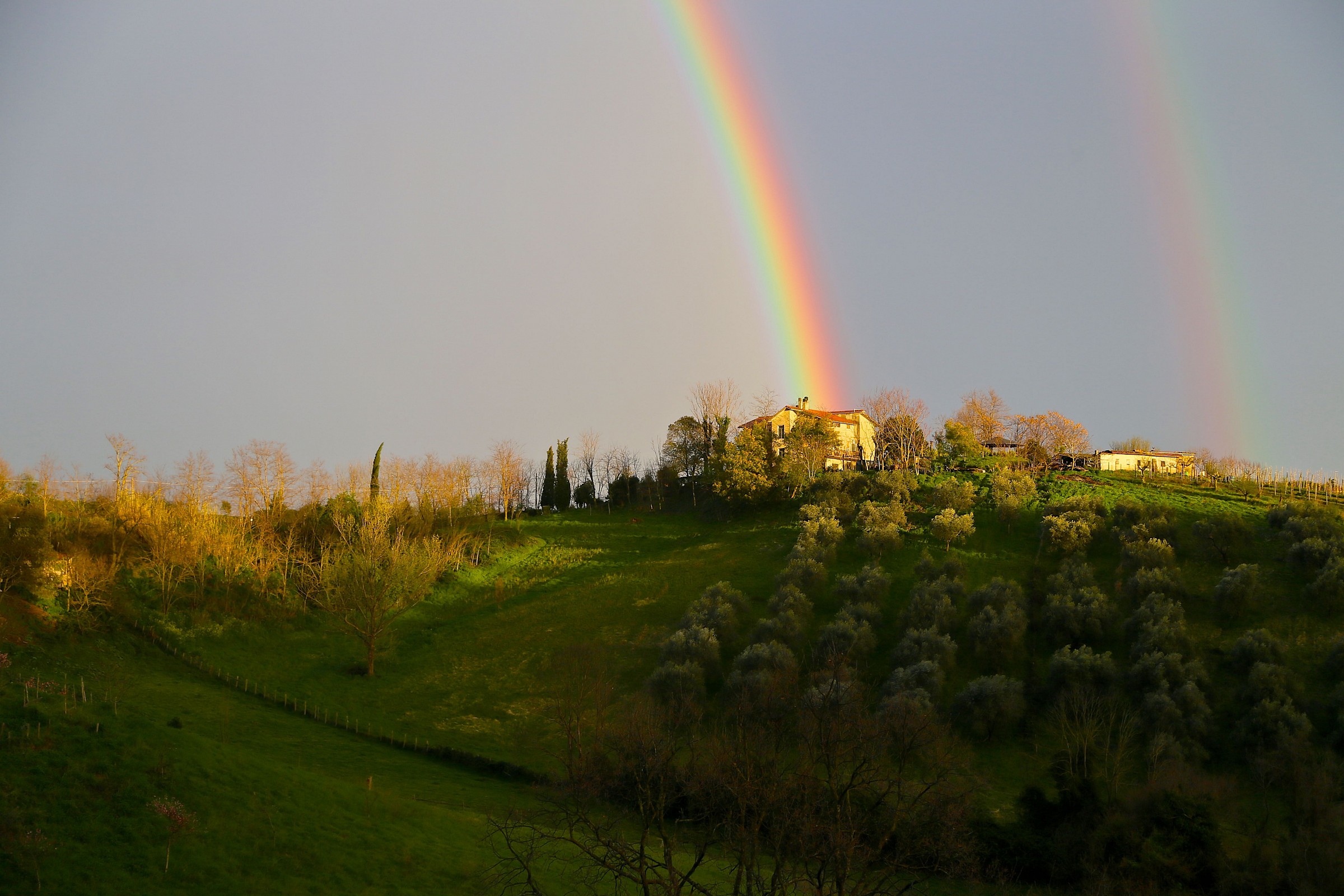 Doppio arcobaleno su Castelnuovo (27.03.2015)