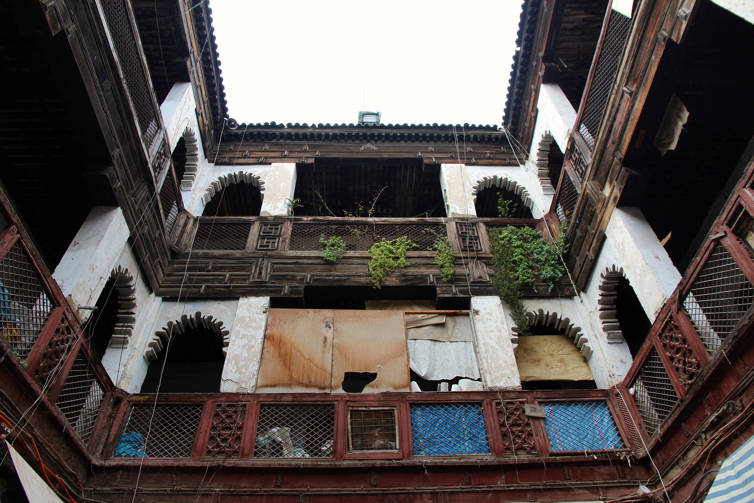 fes (caravanserraglio)