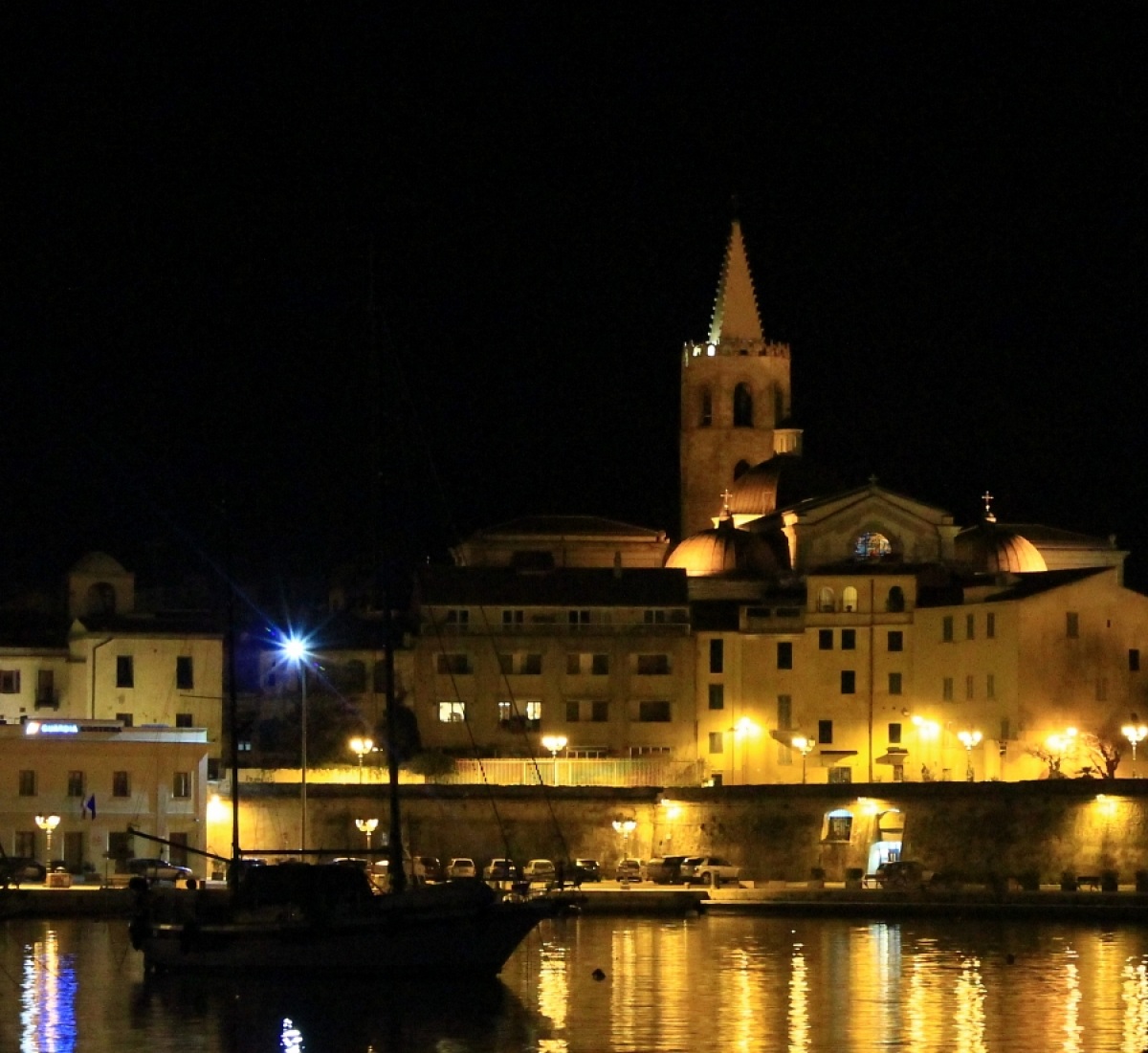 alghero notturna