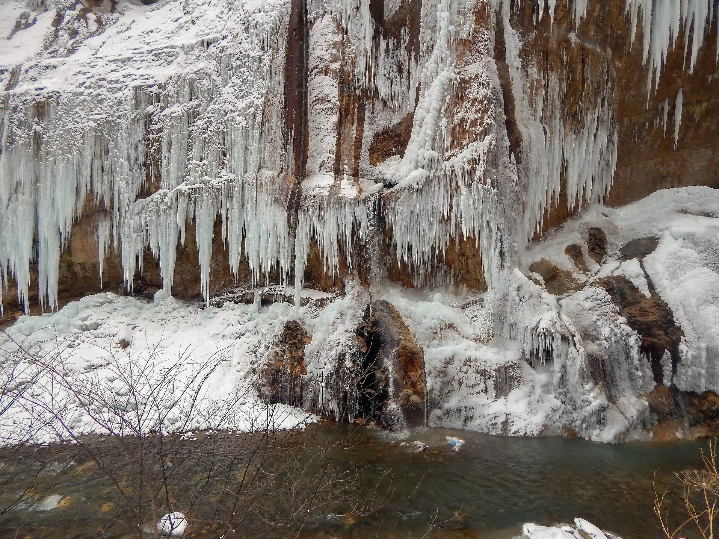 Cascate ghiacciate Cegemskij